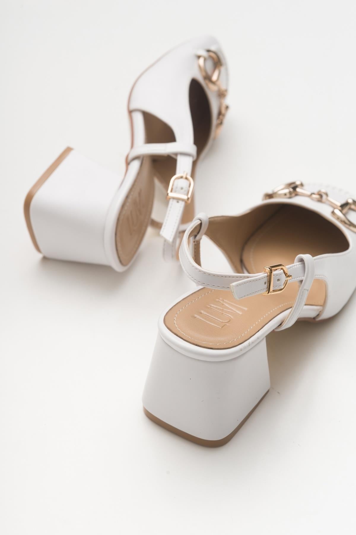 Karol - White Heeled Shoe – detail view showing leather, white, Vowalisse