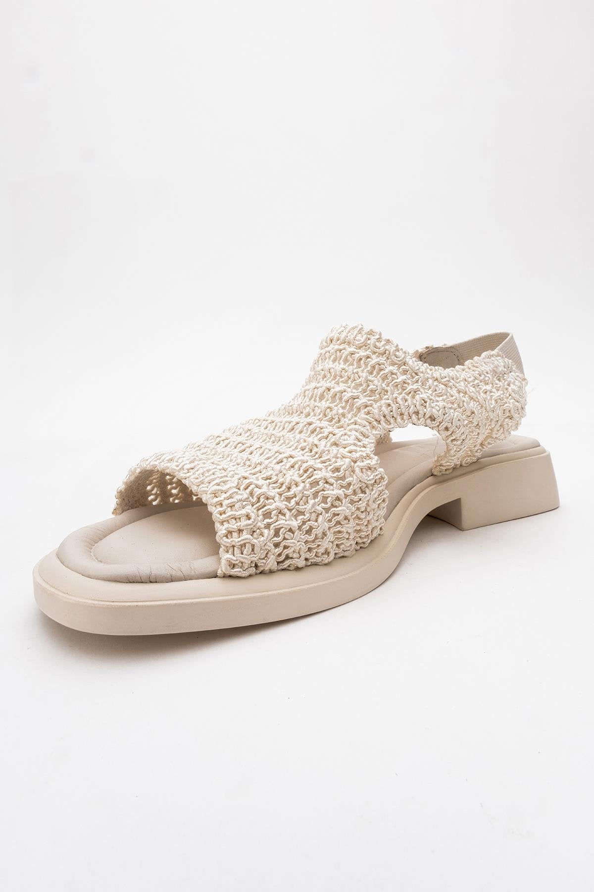 Weave - Beige Leather Woven Sandal – heel view showing leather, Vowalisse