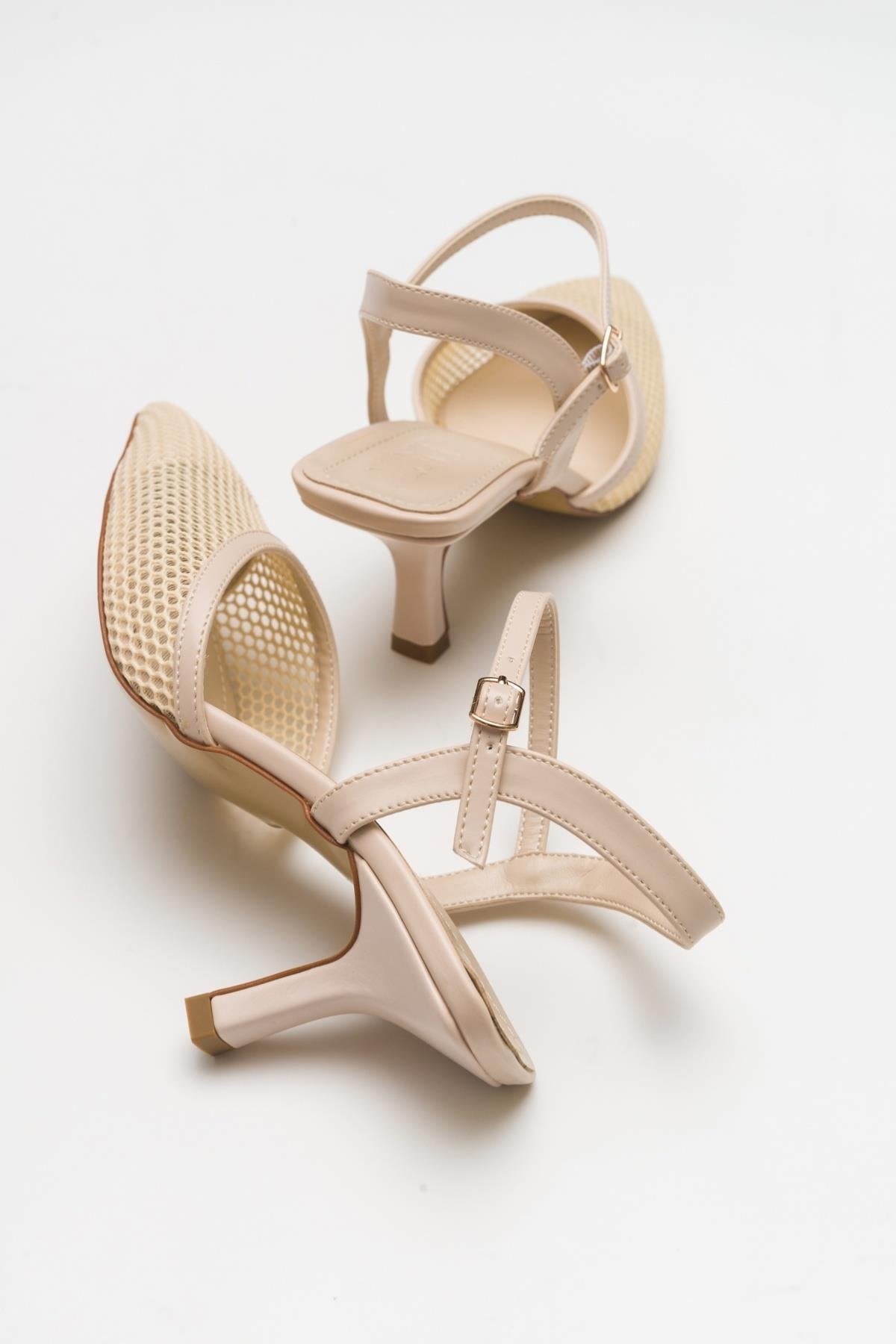 Chic - Beige Heeled Shoe – back view showing leather, Vowalisse