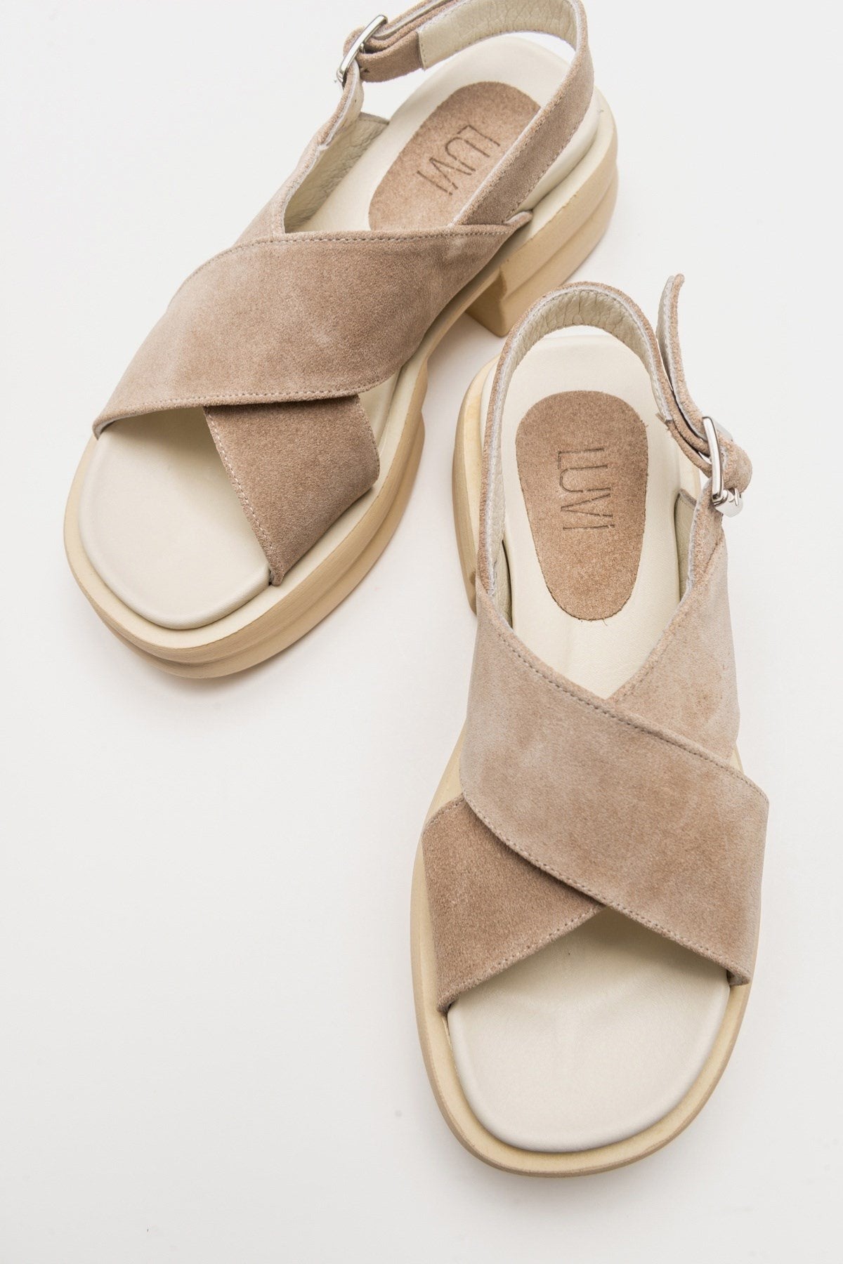 Gers - Beige Genuine Leather Sandal – detail view showing leather, Vowalisse