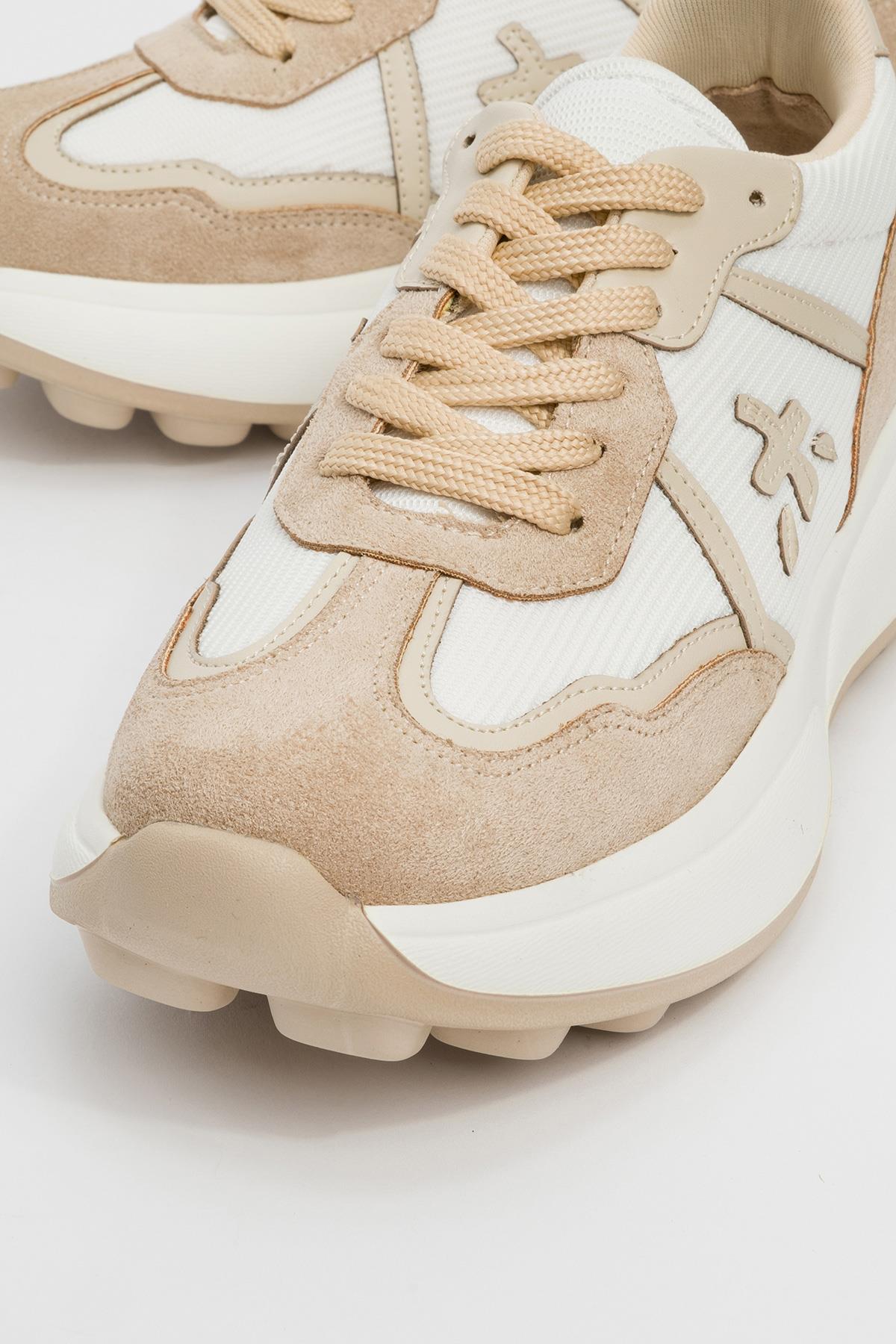 Nolton - Beige-White Sneaker – detail view showing leather, white, Vowalisse
