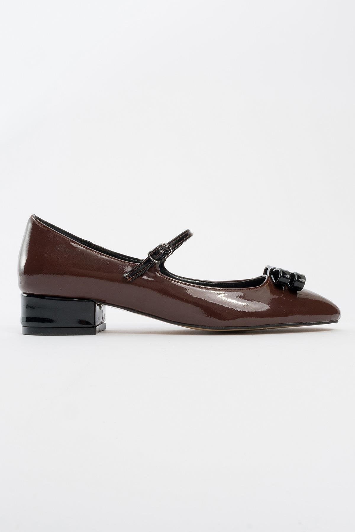 Stela - Brown-Black Patent Heeled Ballet Flat – heel view showing leather, black, Vowalisse