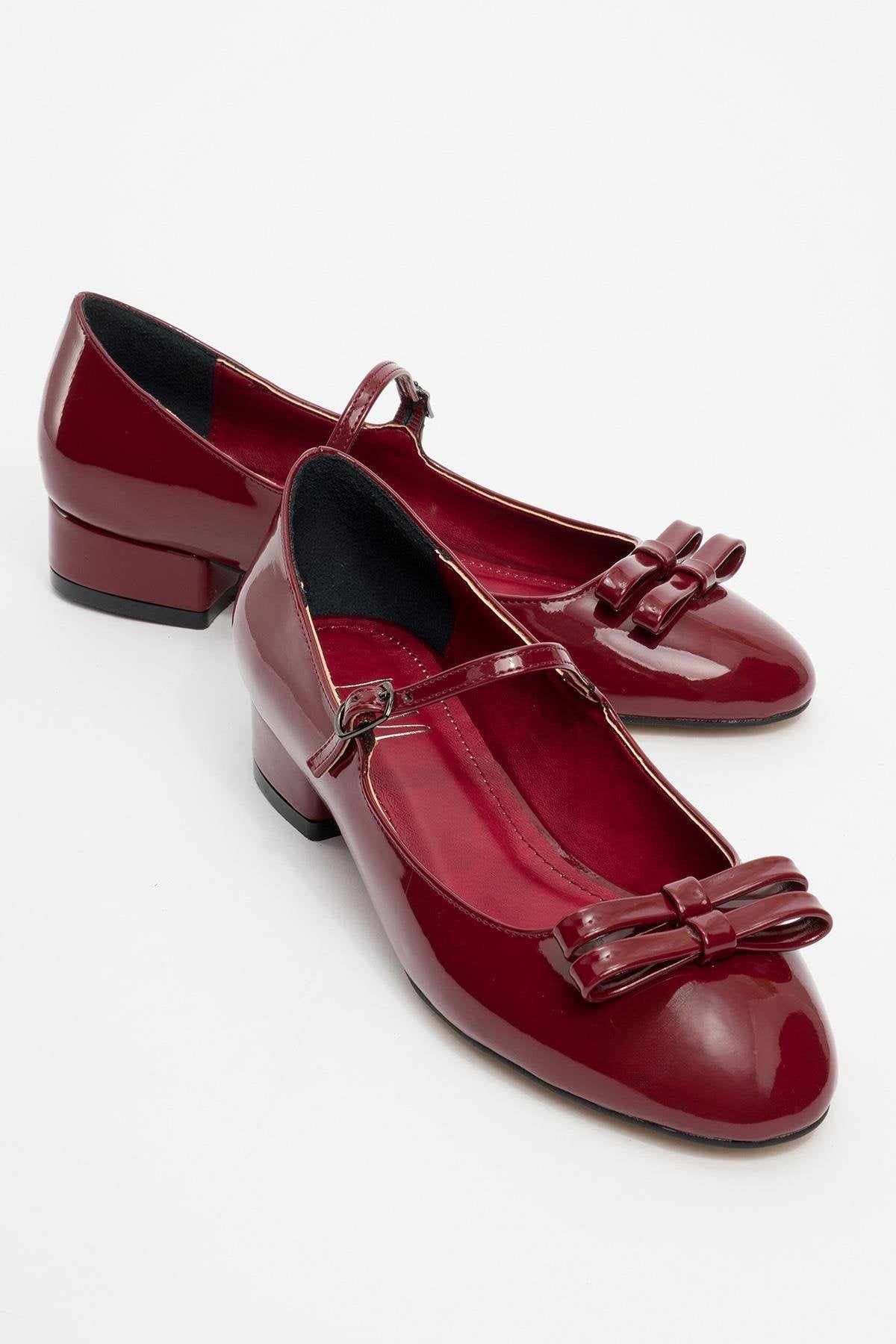 Stela - Burgundy Patent Bow Heeled Ballet Flat – front three-quarter view showing bow, leather, Vowalisse