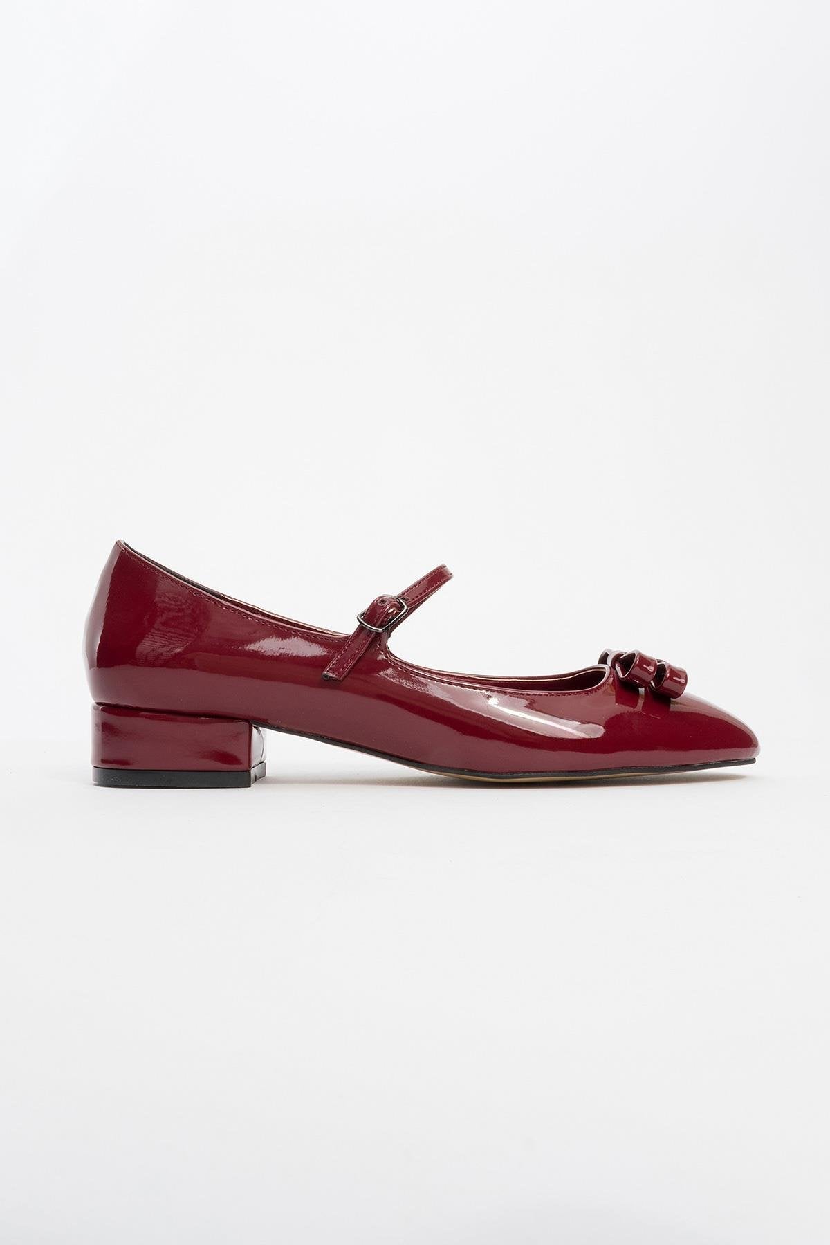 Stela - Burgundy Patent Bow Heeled Ballet Flat – heel view showing bow, leather, Vowalisse