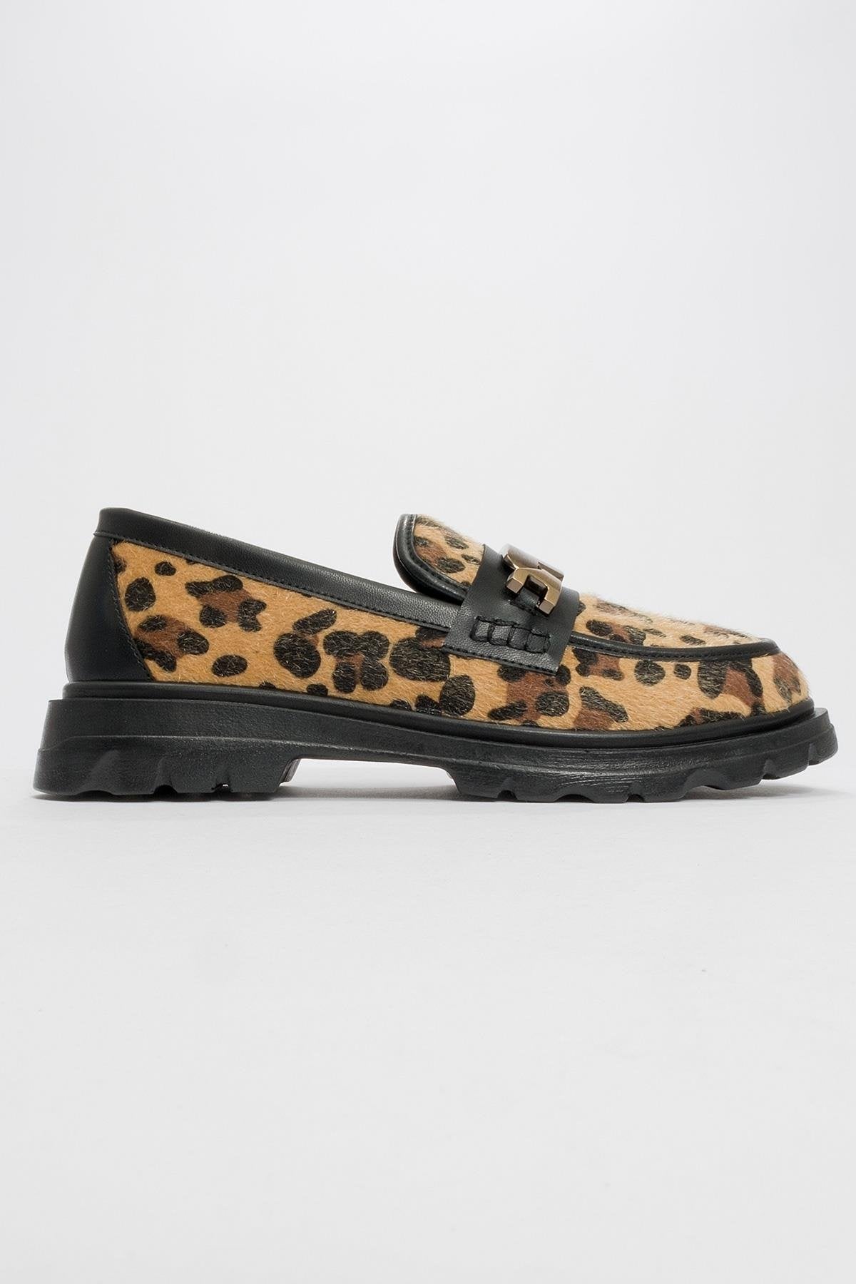 Pray - Black And Yellow Patterned Buckle Loafer – heel view showing leather, black, Vowalisse