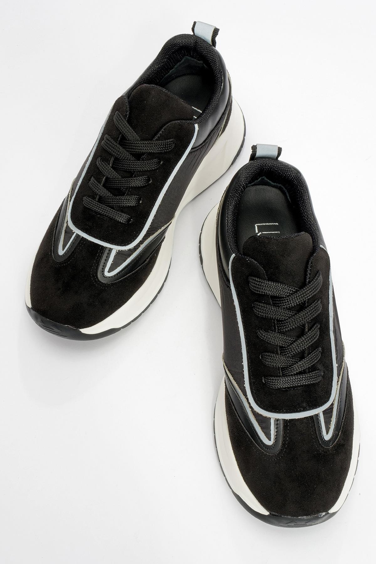 Doch - Black Parachute Sneaker – side view showing leather, black, Vowalisse