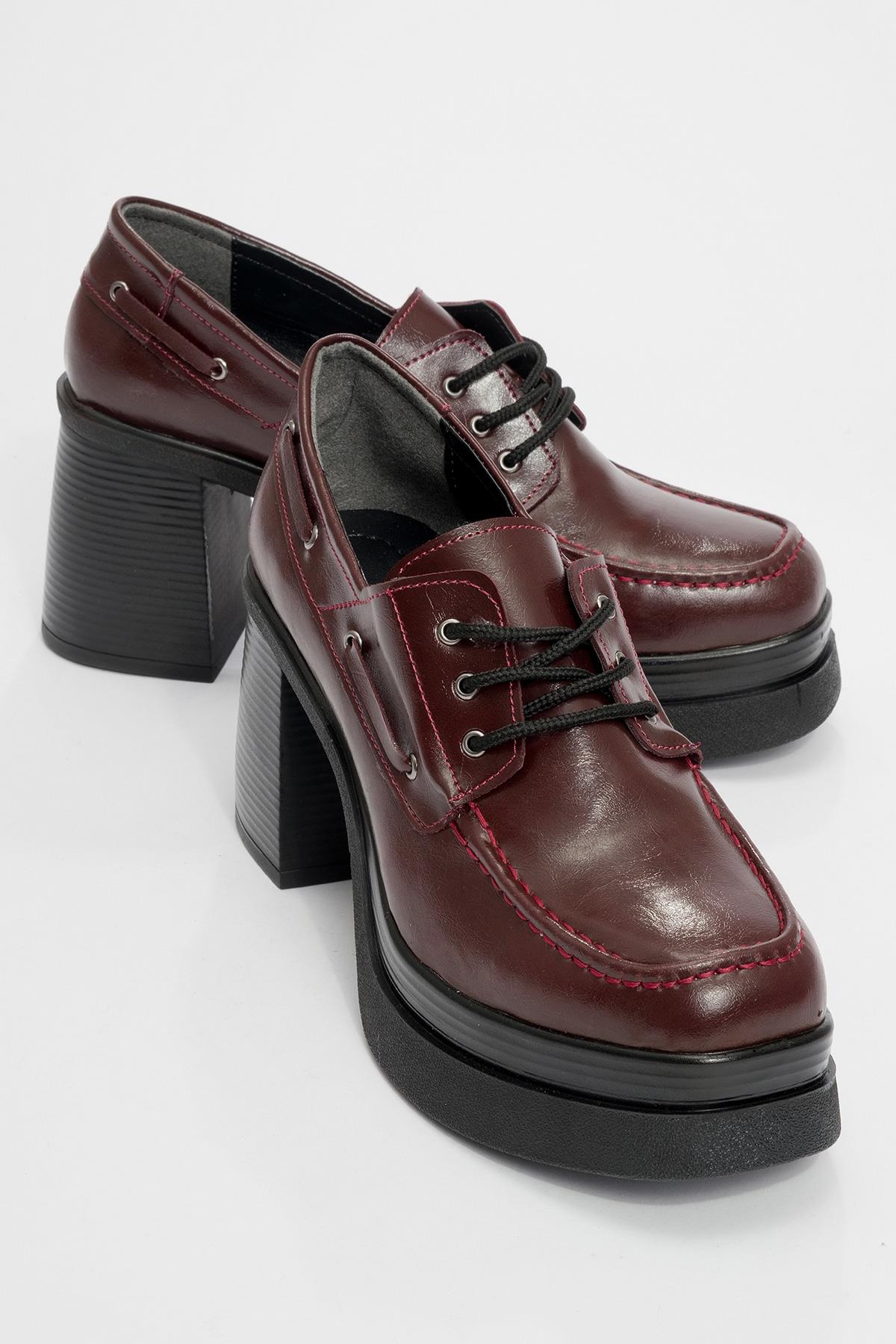 Dudley - Burgundy Lace-Up Platform Heel Shoe – front three-quarter view showing lace, leather, Vowalisse