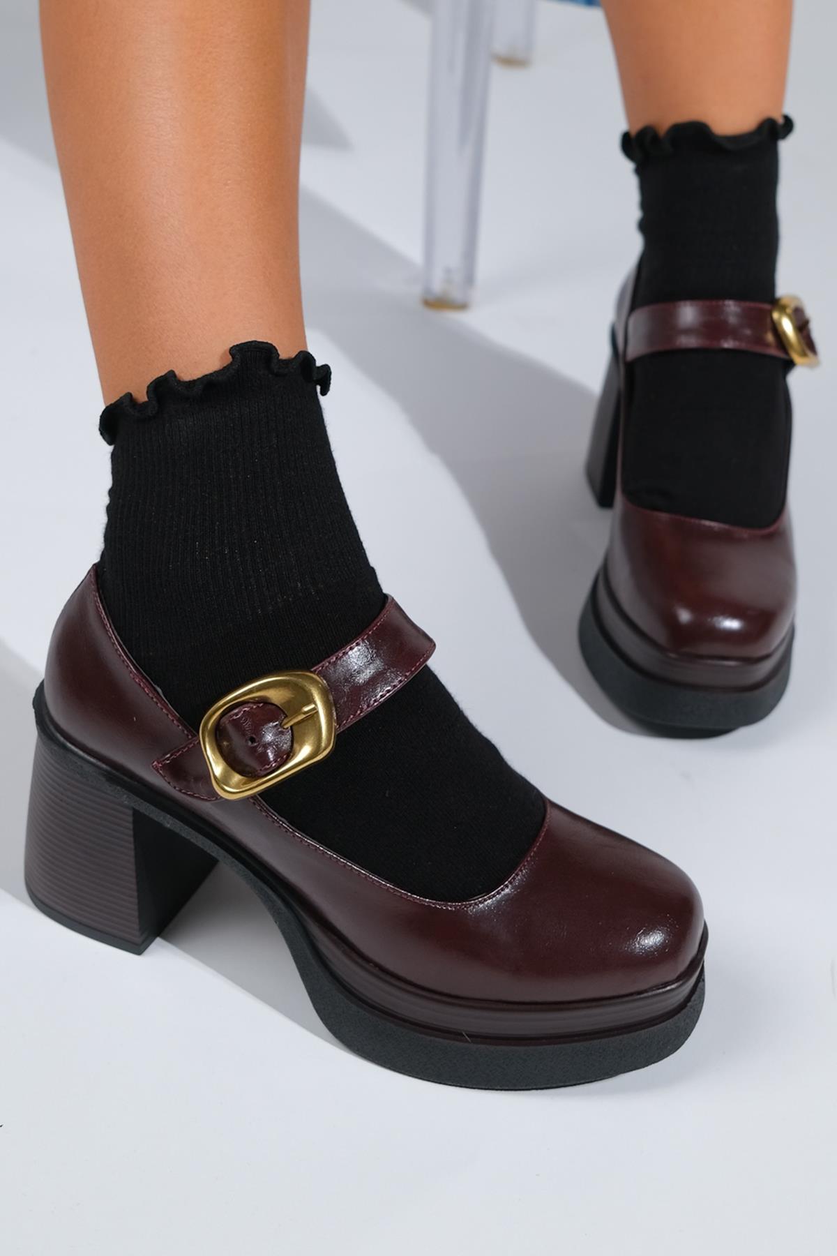 Ashes - Burgundy Gold-Buckle Platform Heel Shoe – back view showing leather, gold, Vowalisse