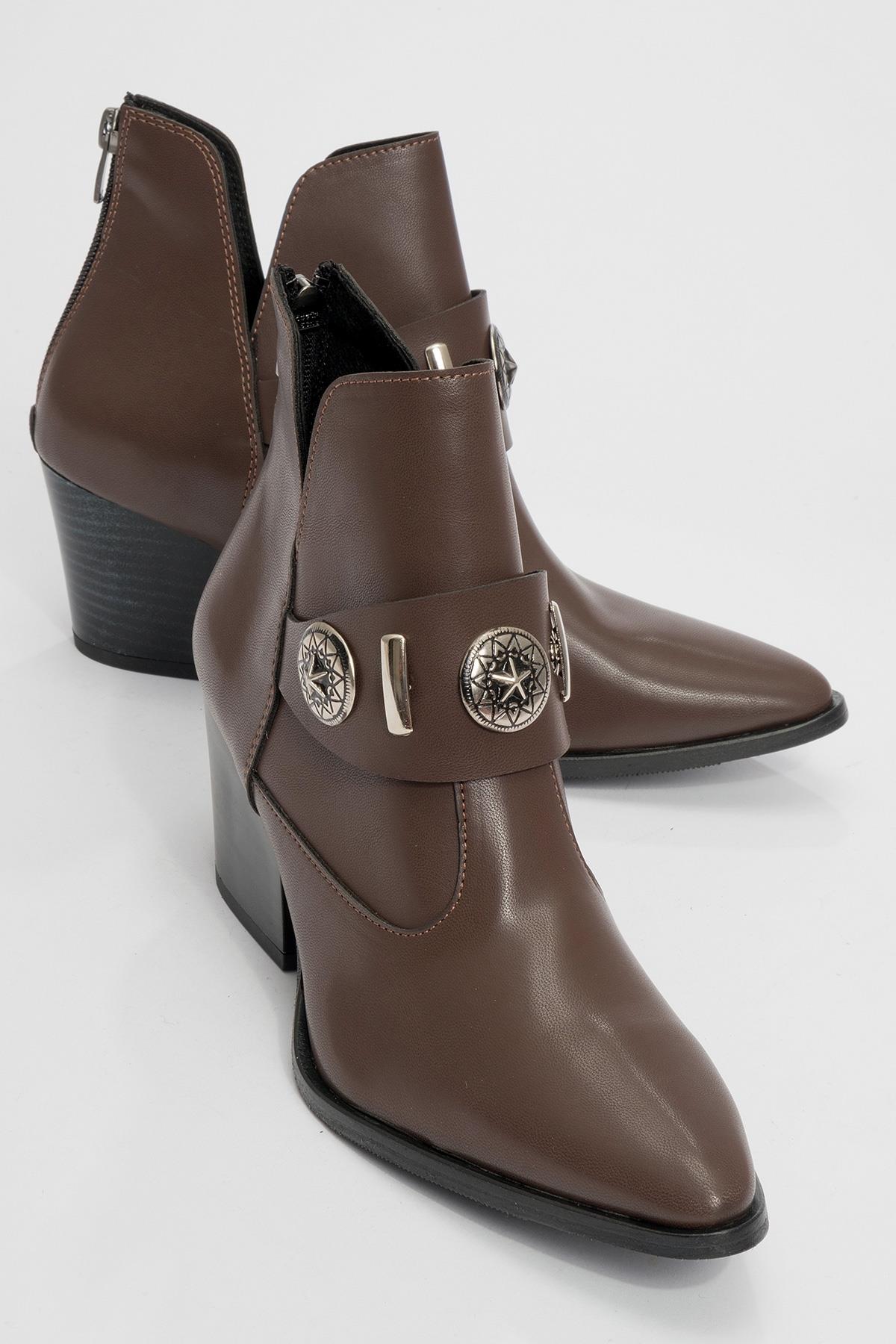 Kenda Brown Buckle Block Heel Boot – front three-quarter view showing leather, red, Vowalisse