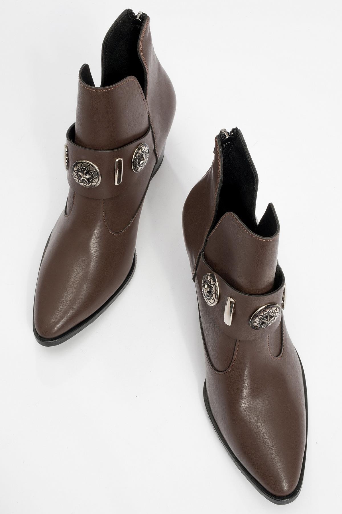 Kenda Brown Buckle Block Heel Boot – side view showing leather, red, Vowalisse