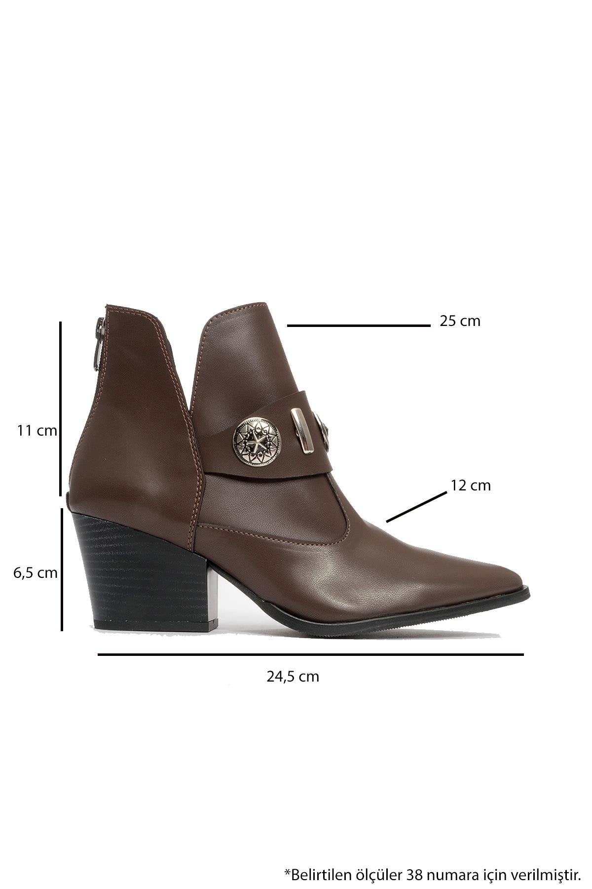 Kenda Brown Buckle Block Heel Boot – heel view showing leather, red, Vowalisse
