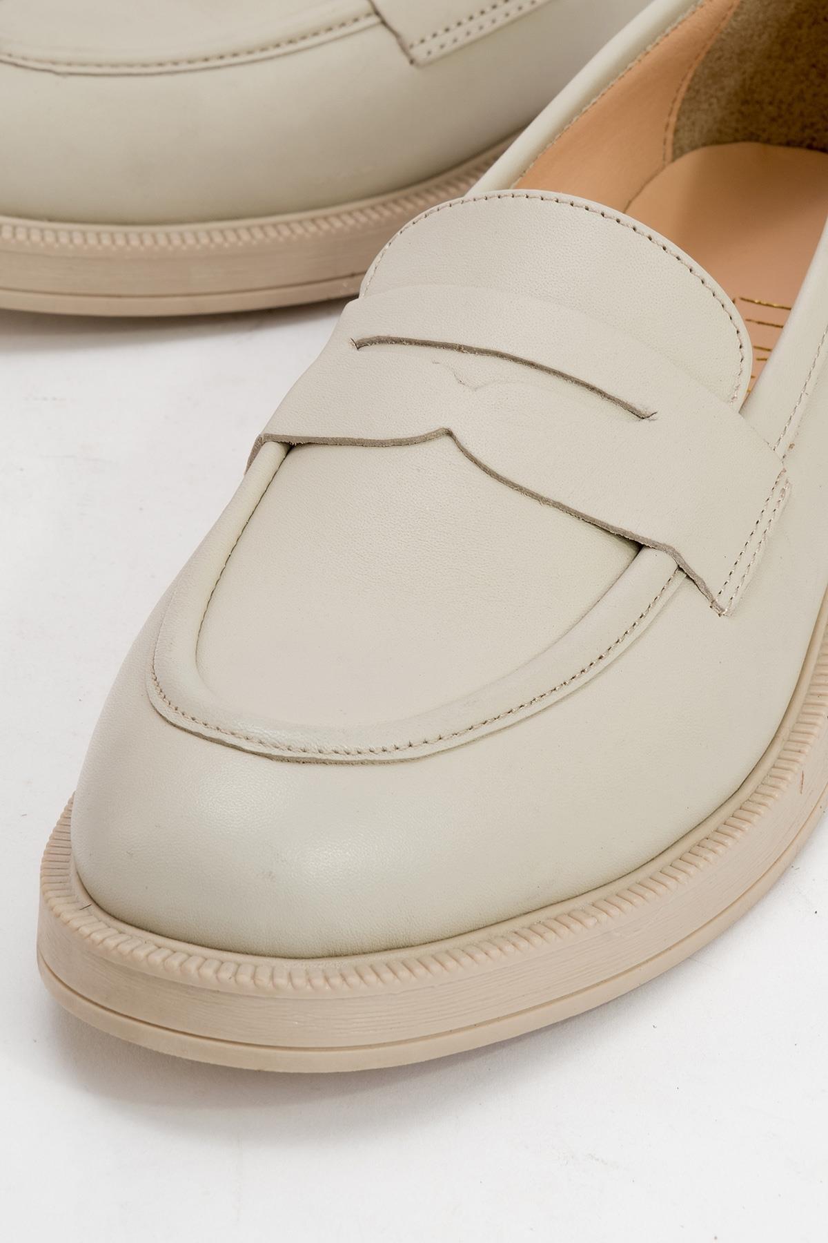 Bree - Off-White Genuine Leather Loafer Shoe – detail view showing leather, white, Vowalisse
