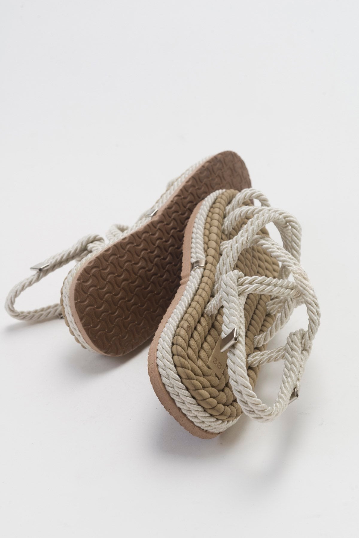 POMA Beige Sandal – detail view showing leather, Vowalisse