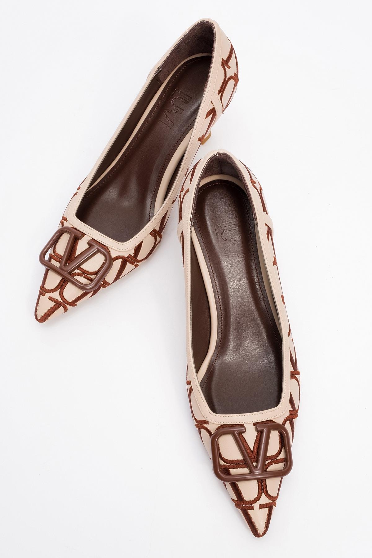 Togo - Beige-Cognac Heeled Shoe – side view showing leather, Vowalisse