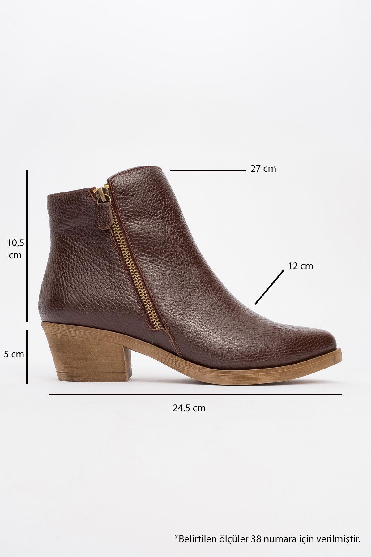 JAYER Brown Leather Double-Zip Block Heel Boot – heel view showing leather, red, Vowalisse