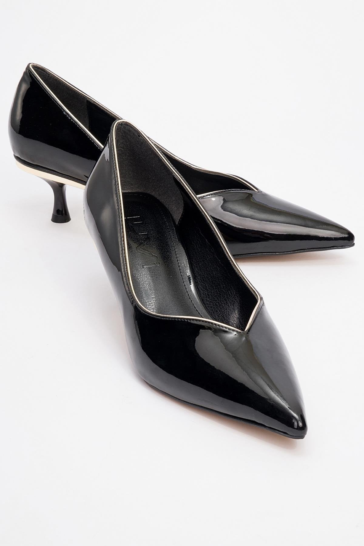 Eupho - Black Patent Low Heel Pump – front three-quarter view showing leather, black, Vowalisse