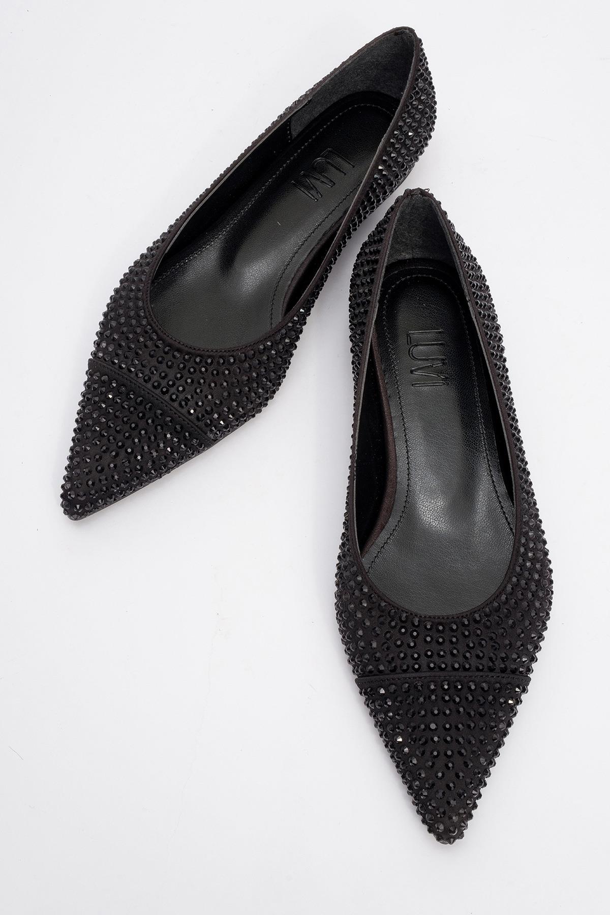 Monteria - Black Ballet Flat – side view showing leather, black, Vowalisse