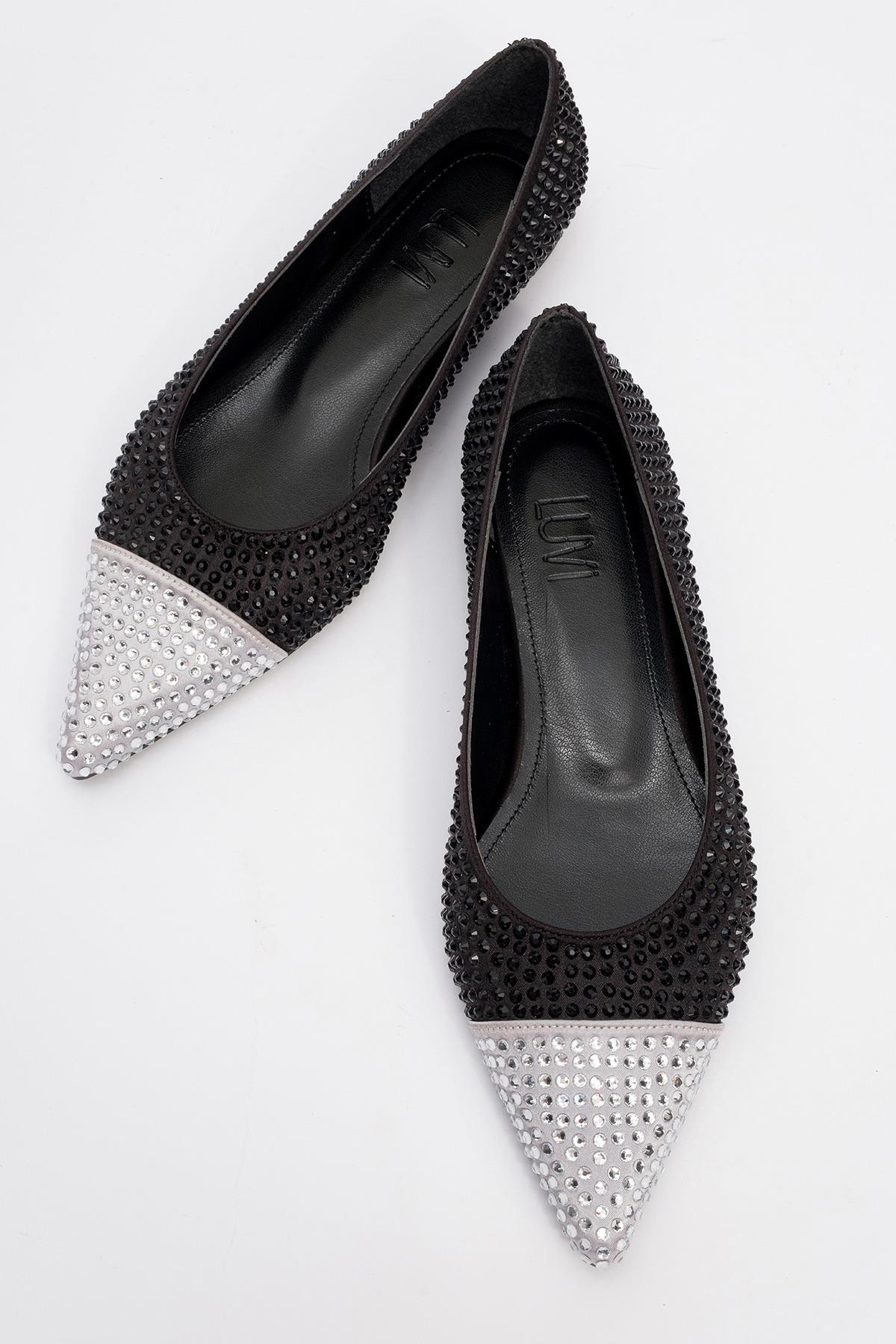 Monteria - Black Silver Ballet Flat – side view showing leather, black, silver, Vowalisse