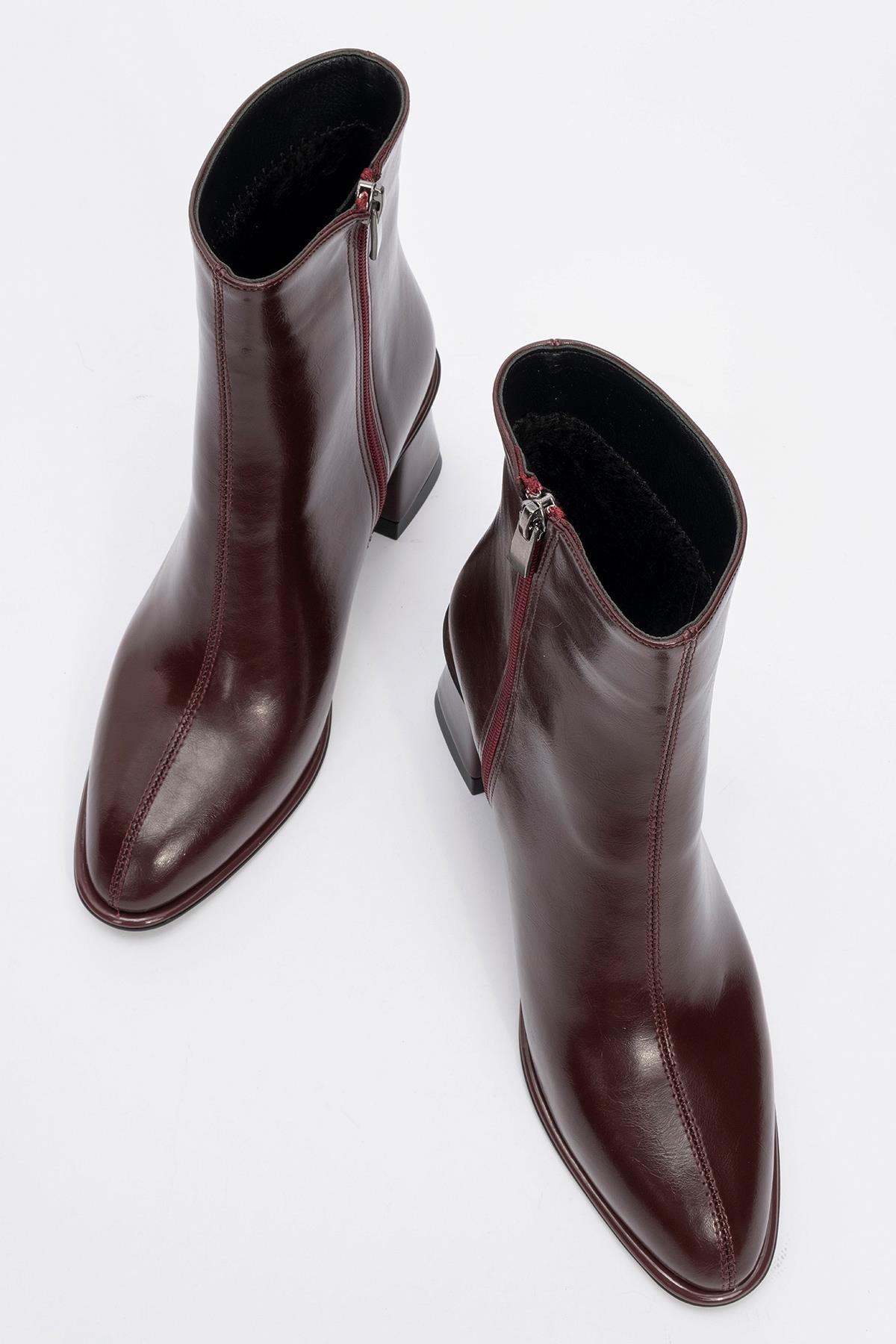 Alba Burgundy Block Heel Boot – side view showing leather, Vowalisse