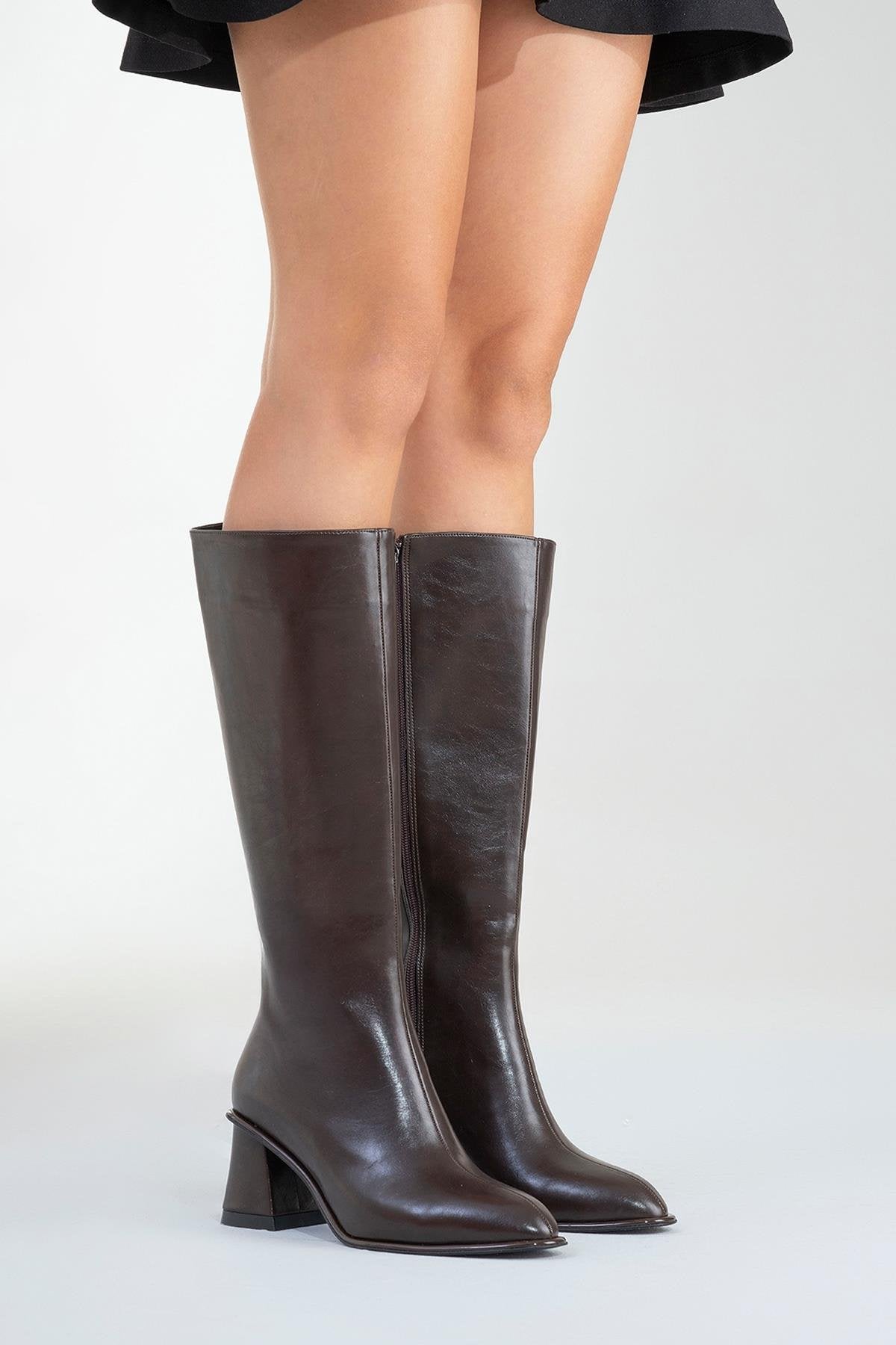 Paradis - Brown Block Heel Knee-High Boot – sole view showing leather, Vowalisse