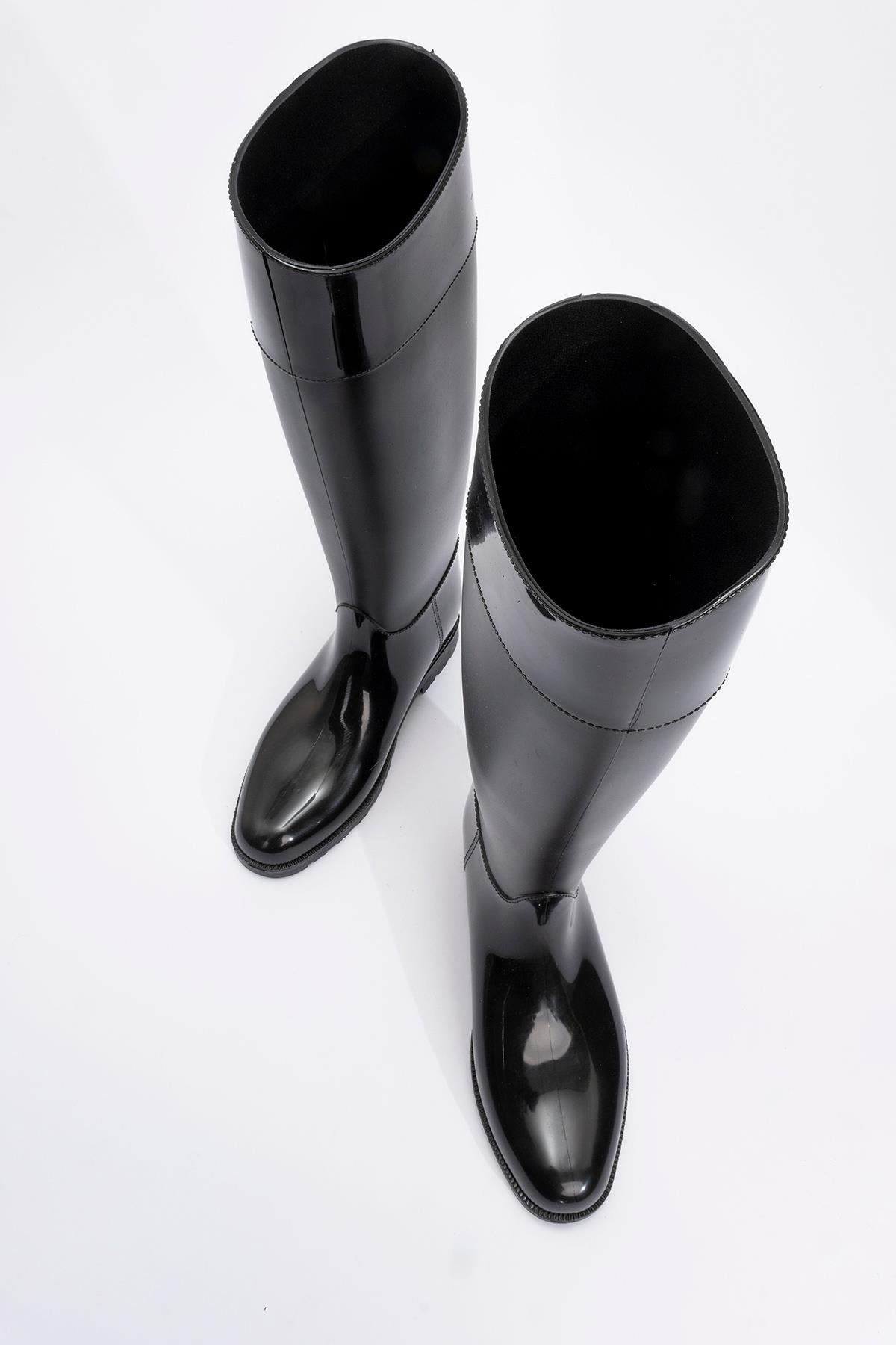 Marge - Black Rain Boot – side view showing black, Vowalisse