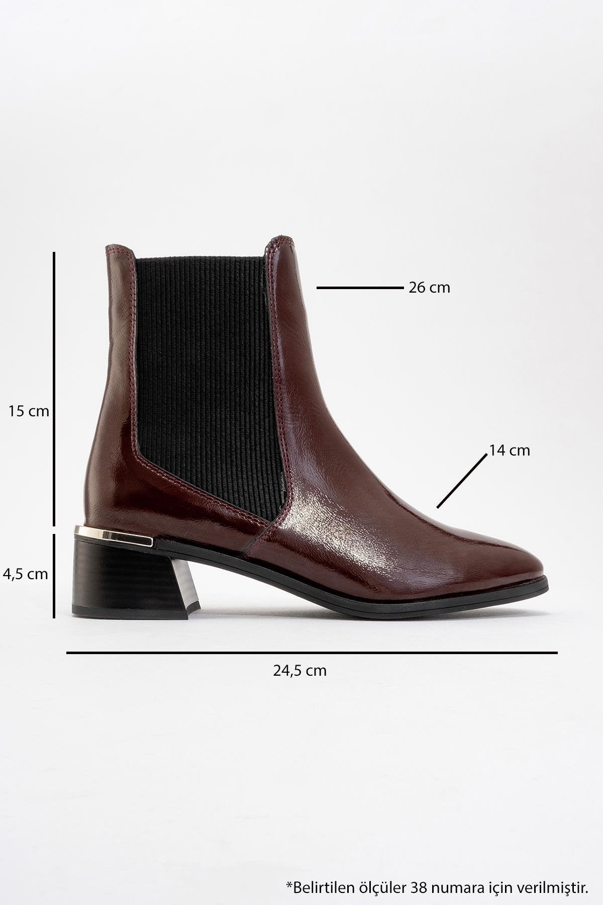 Neiva Burgundy Patent Leather Chelsea Boot – heel view showing leather, red, Vowalisse