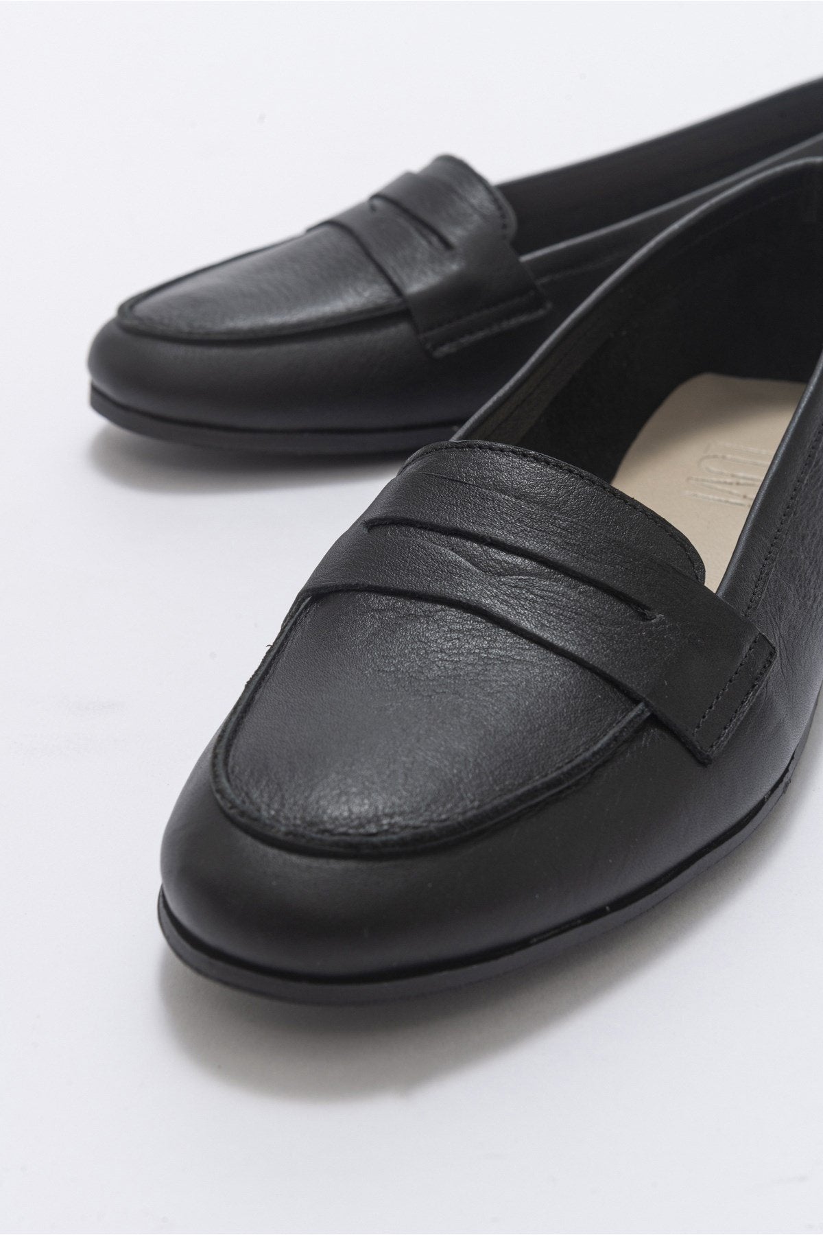 Dorothy - Black Leather Loafers – heel view showing leather, suede, black, Vowalisse