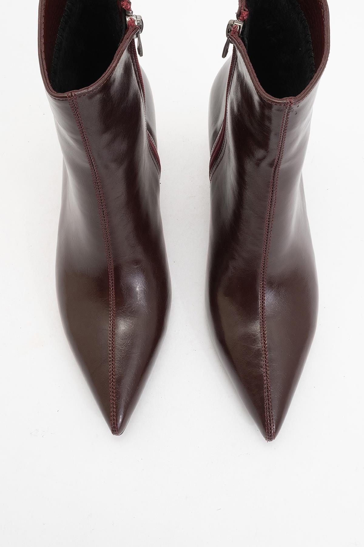 Noya Burgundy Cilt Stiletto Boot – side view showing leather, Vowalisse