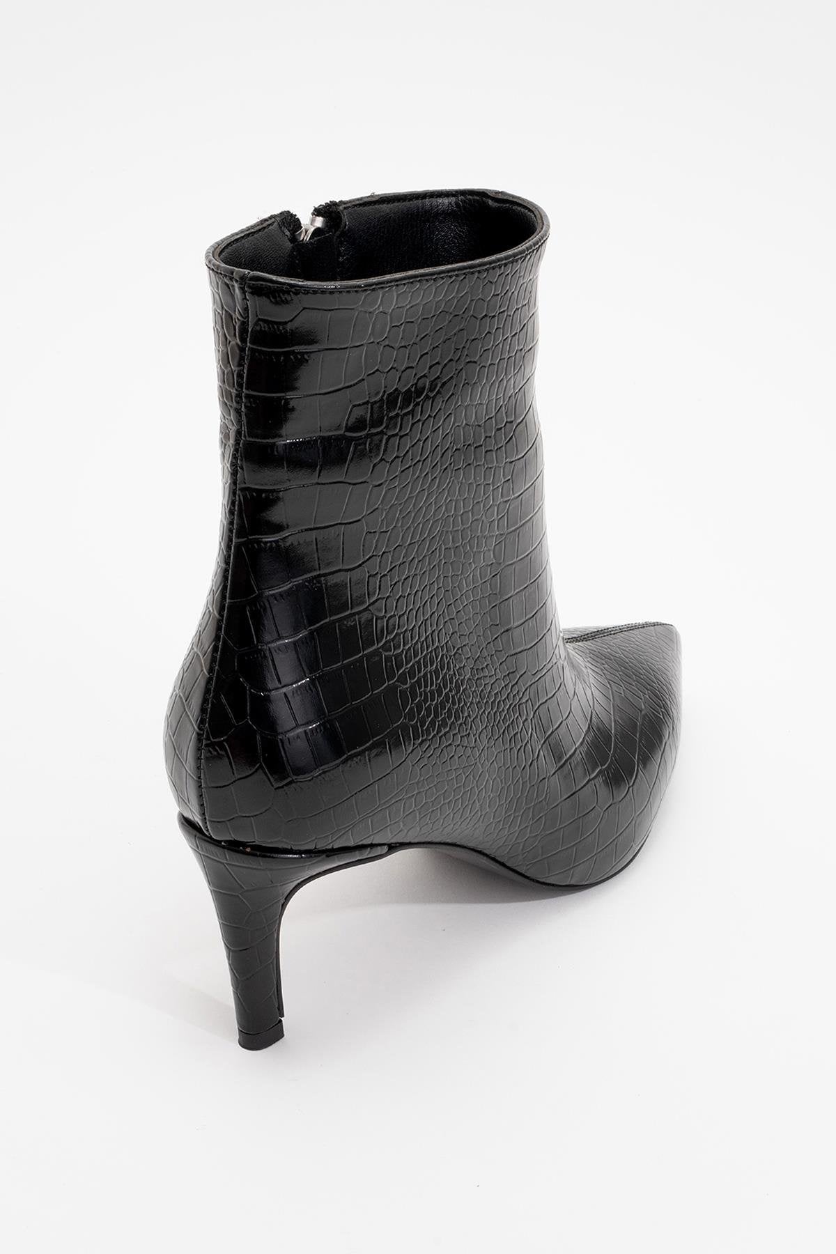 Noya Black Pattern Stiletto Boot – heel view showing leather, black, Vowalisse