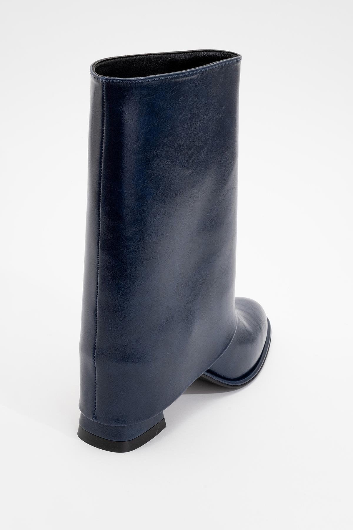 Ellas Navy Chunky Heel Boot – heel view showing leather, red, Vowalisse