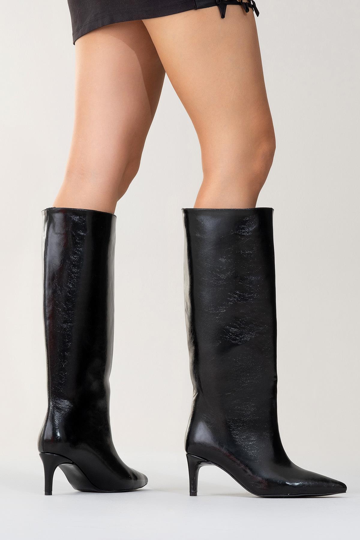 Camila - Black Heeled Boot – top view showing leather, black, Vowalisse