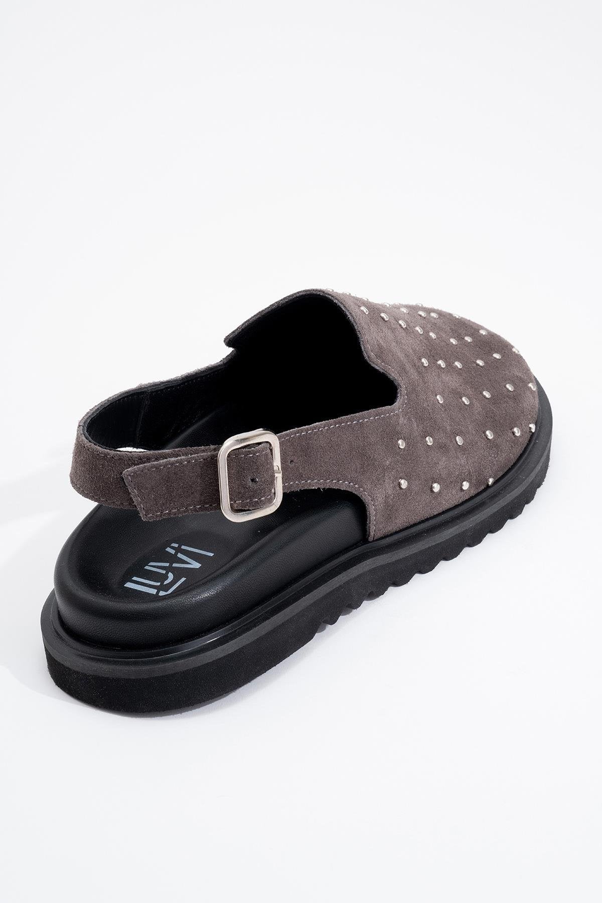 Our - Gray suede Leather Clogs – detail view showing leather, suede, red, Vowalisse