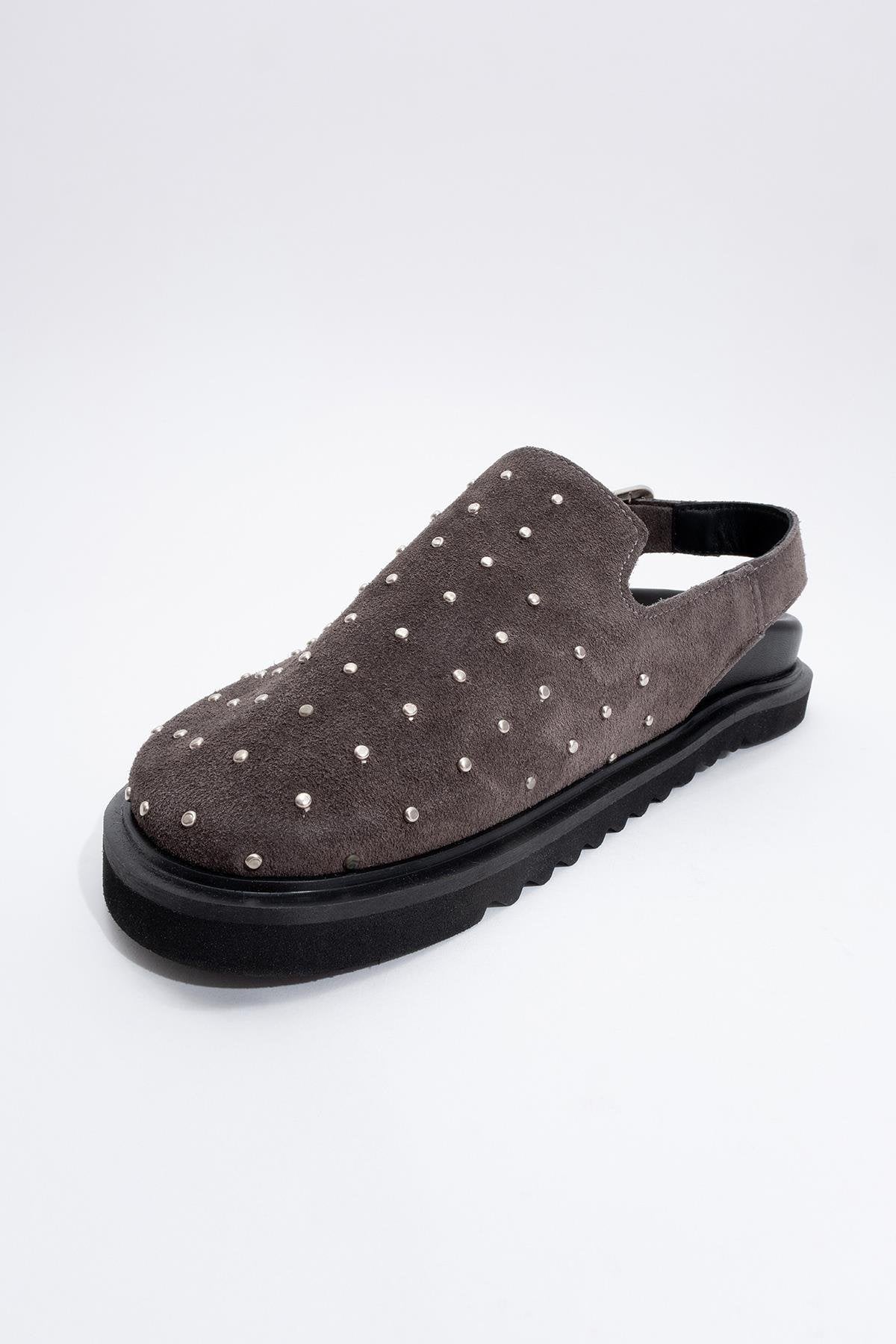 Our - Gray suede Leather Clogs – heel view showing leather, suede, red, Vowalisse