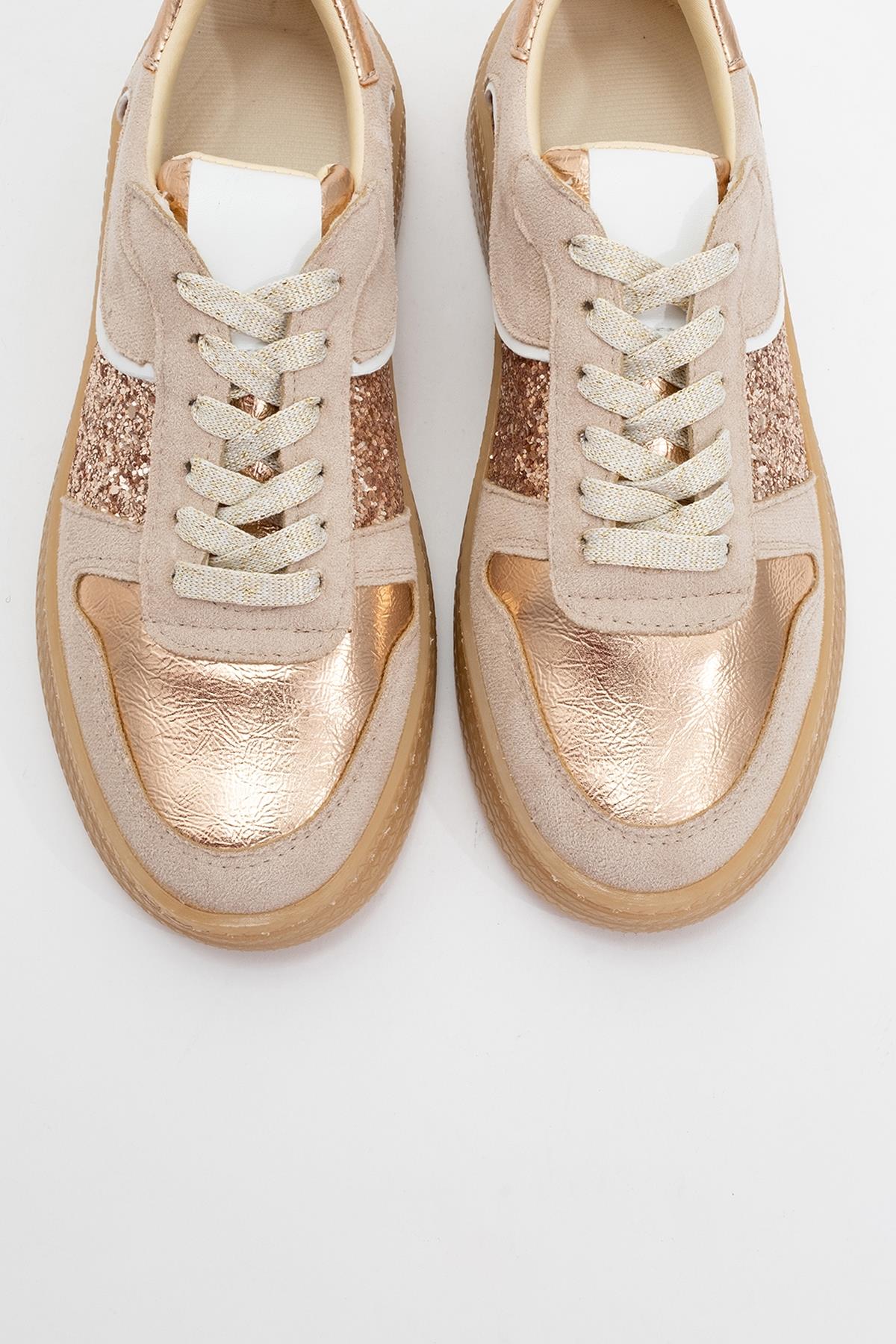 Felipe - Beige Glitter Leather Sneakers – side view showing leather, glitter, Vowalisse