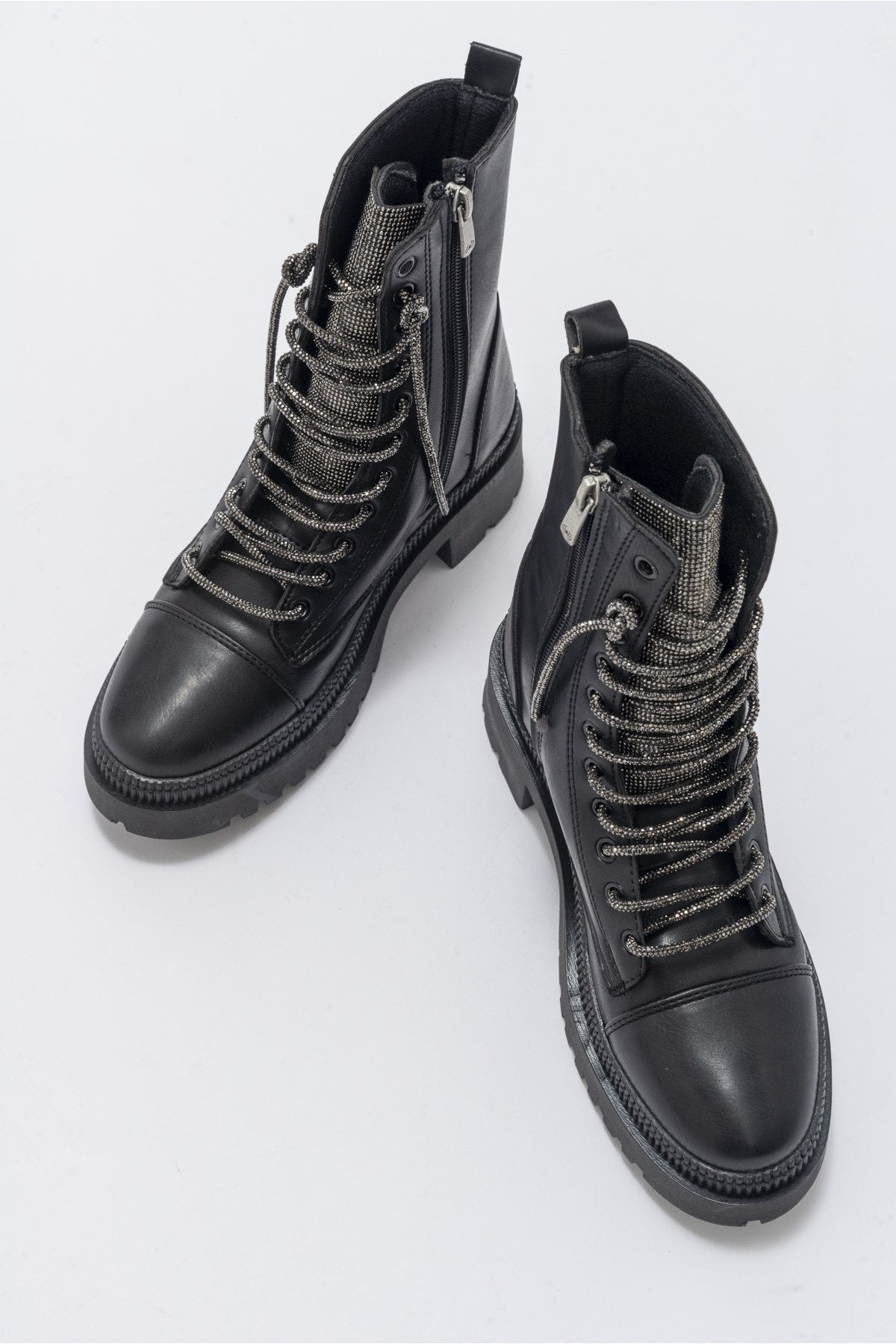 Abet - Black Boot – back view showing leather, black, Vowalisse