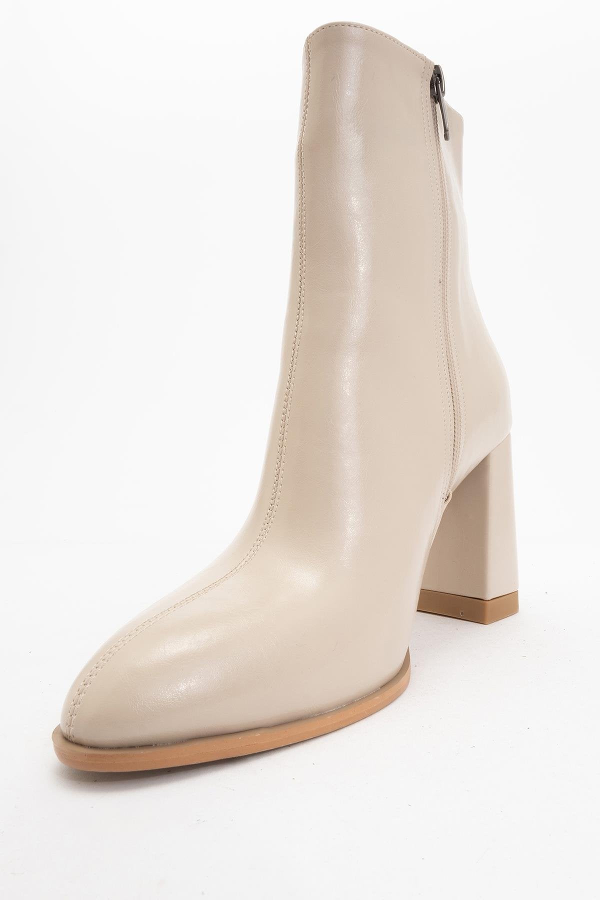 Jewel Beige Cilt High Heel Boot – heel view showing leather, red, Vowalisse