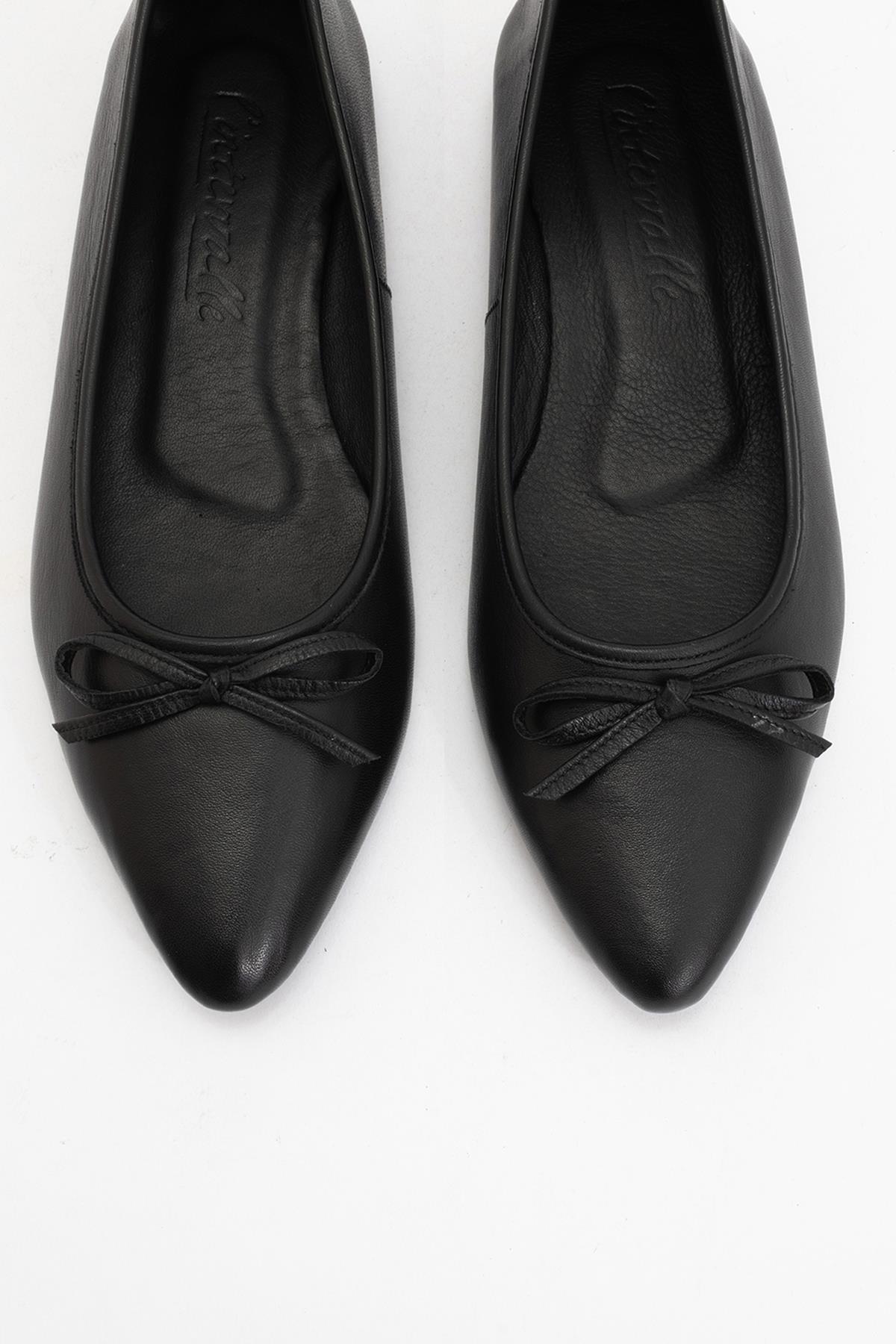 Ruby - Black Pointed Toe Leather Flats – side view showing bow, leather, black, Vowalisse