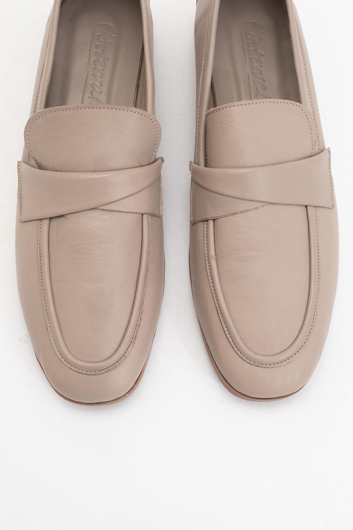 Splice - Dark Beige Leather Loafers – side view showing leather, Vowalisse