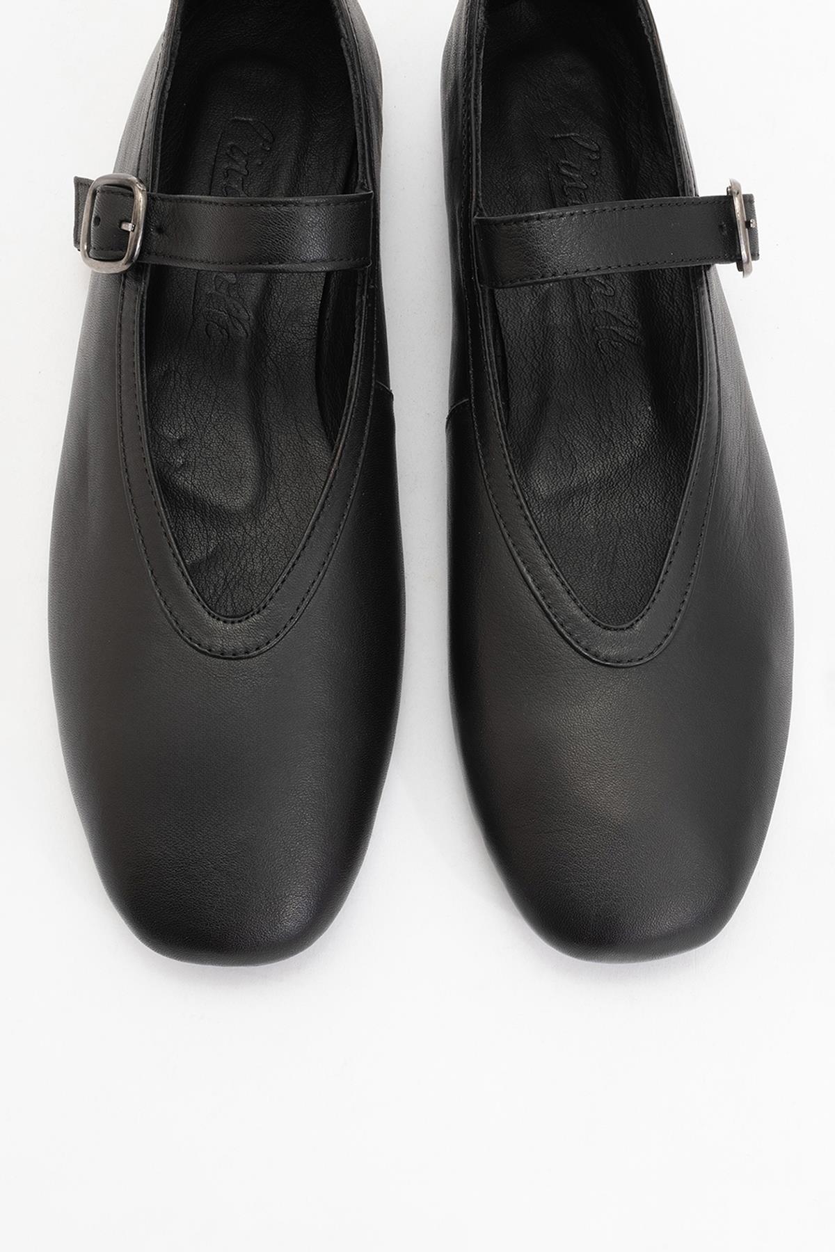 Matilda - Black Leather Mary Jane Flats – side view showing leather, black, Vowalisse