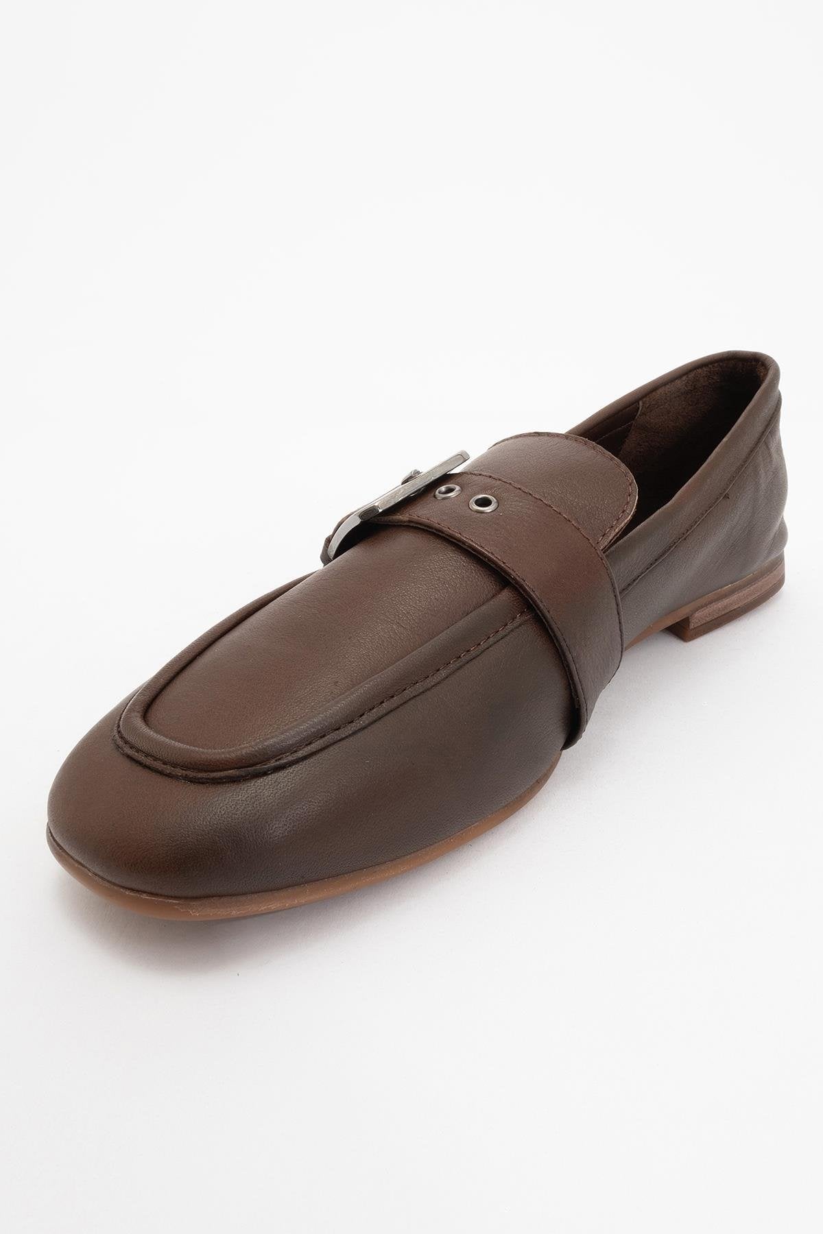 Clarion - Brown Leather Loafers – detail view showing leather, red, Vowalisse