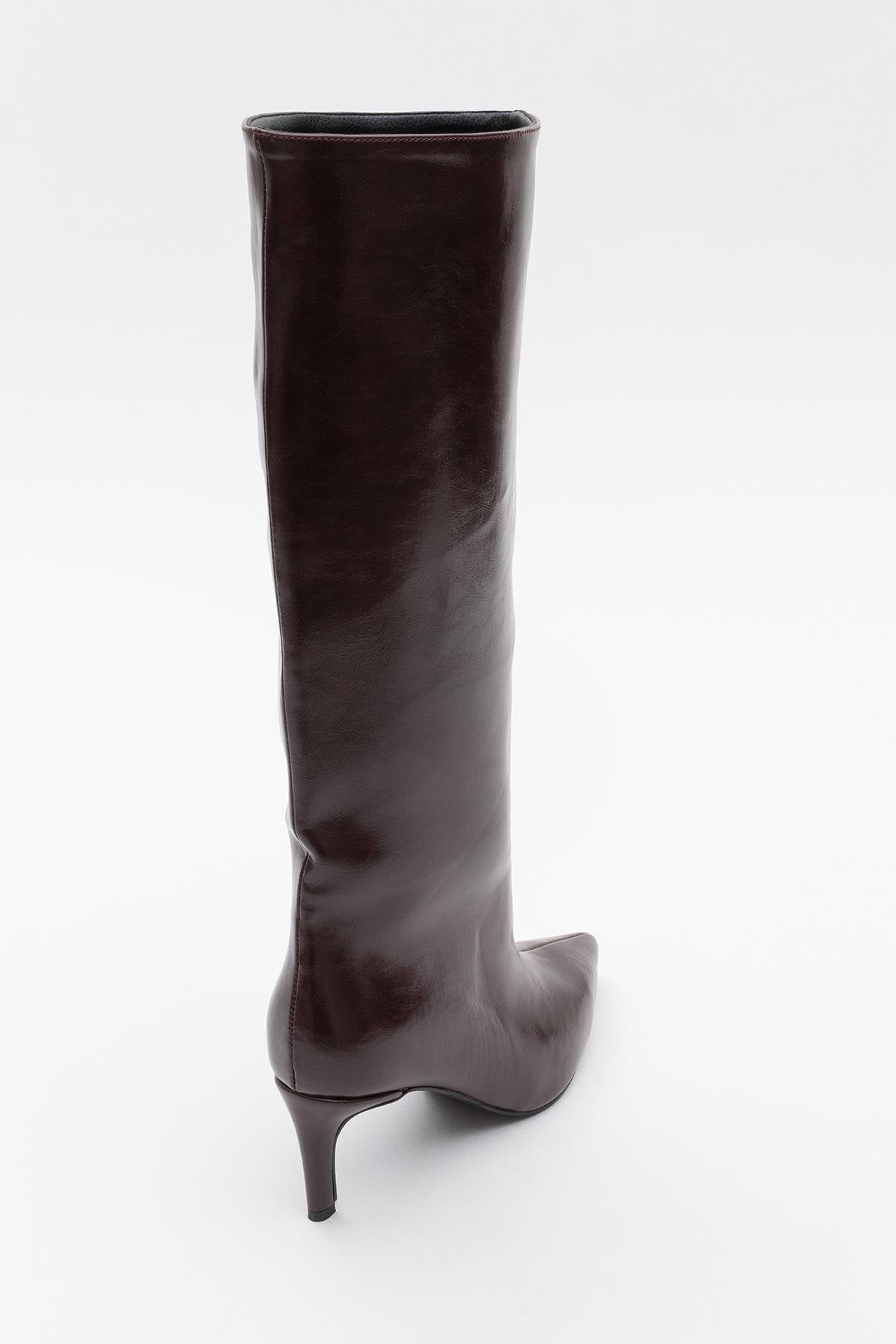 Cassandra Burgundy Cilt High‑Heel Boot – heel view showing leather, red, Vowalisse