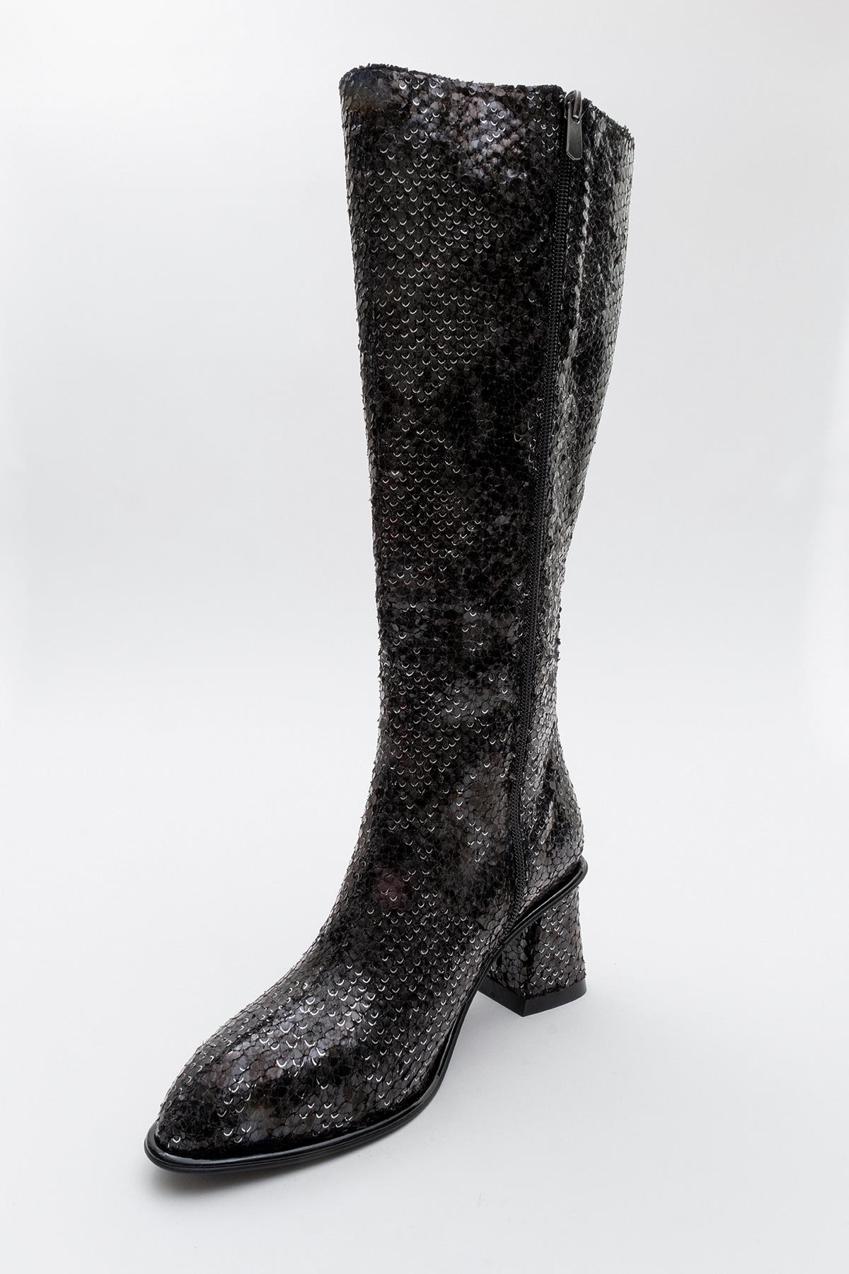 Elly Black Pattern Block Heel Boot – detail view showing leather, black, red, Vowalisse