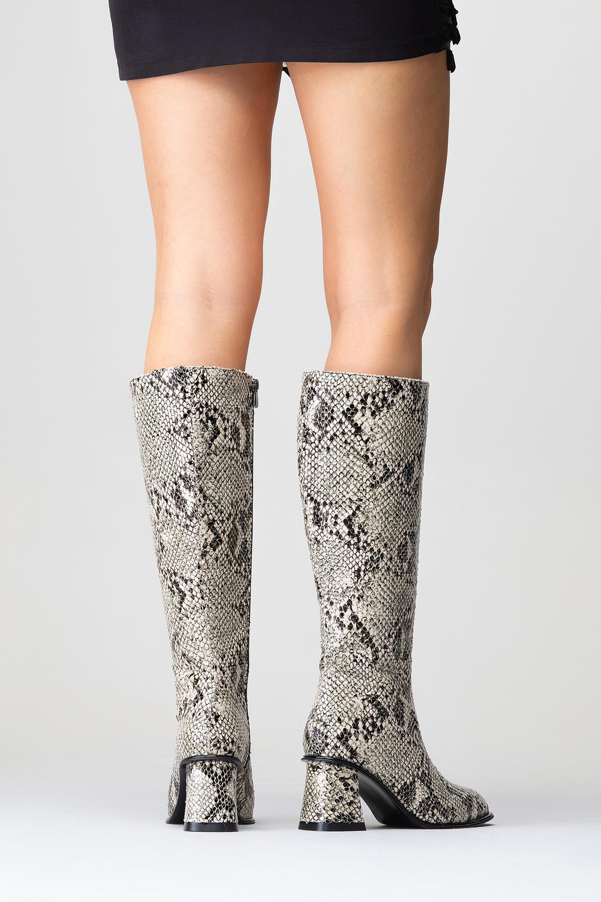 Elly Black White Pattern Block Heel Boot – sole view showing leather, white, black, Vowalisse