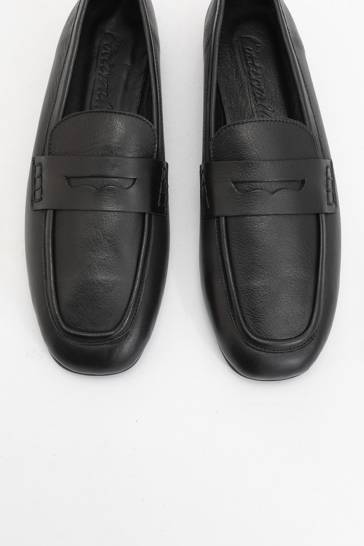 Skye - Black Leather Loafers – side view showing leather, black, red, Vowalisse