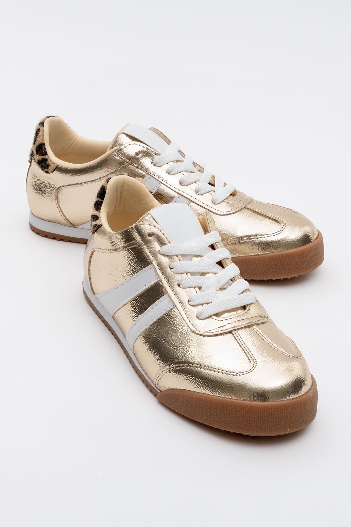 Jimmy - Gold Sneaker – front three-quarter view showing leather, gold, Vowalisse