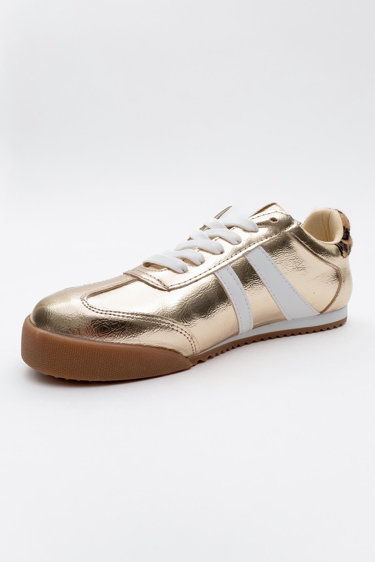 Jimmy - Gold Sneaker – detail view showing leather, gold, Vowalisse