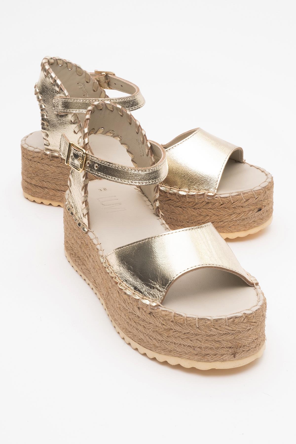 Serez - Gold Leather Platform Espadrilles Sandal – front three-quarter view showing leather, gold, red, Vowalisse