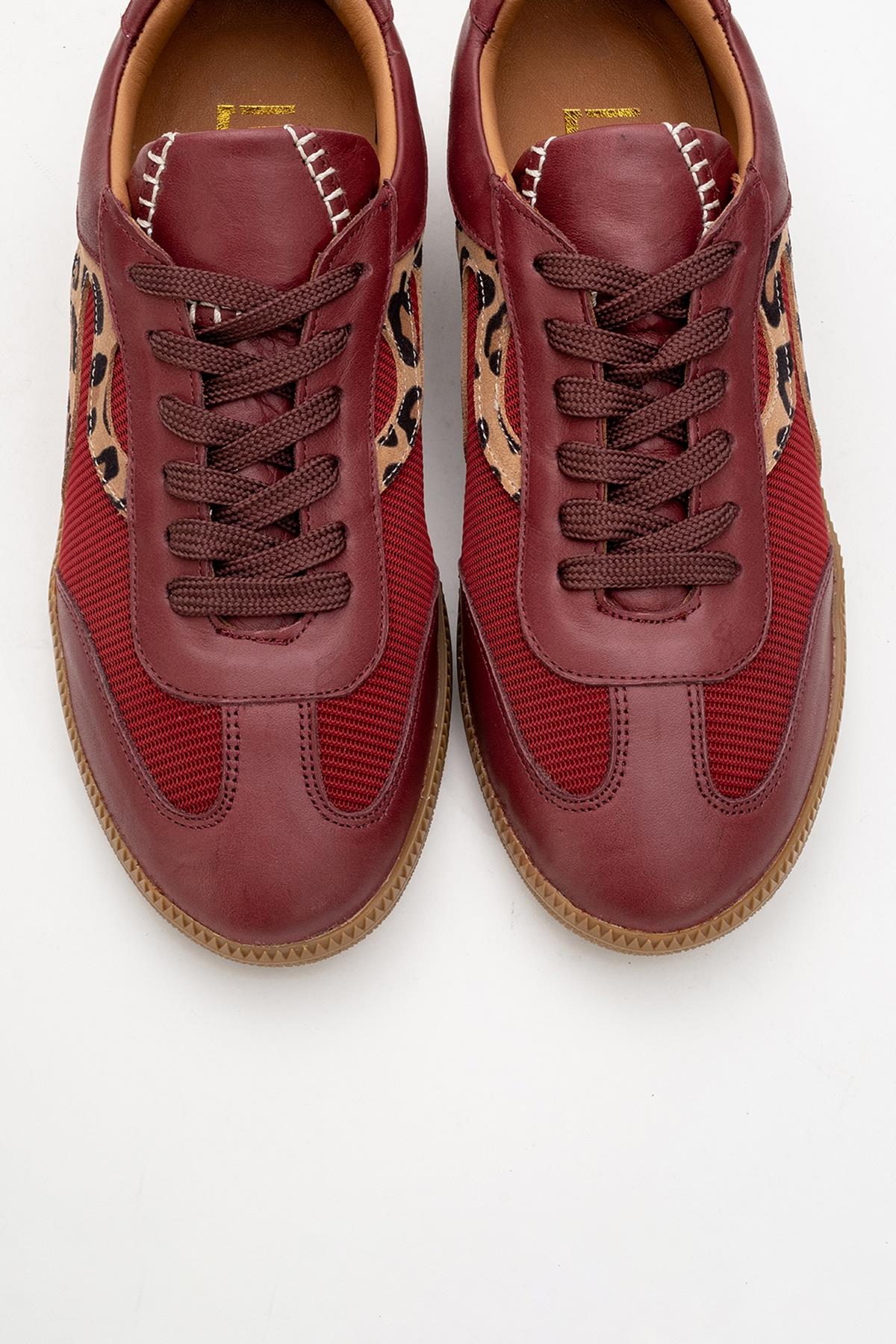 Perry - Burgundy Leather Sneakers – side view showing leather, Vowalisse