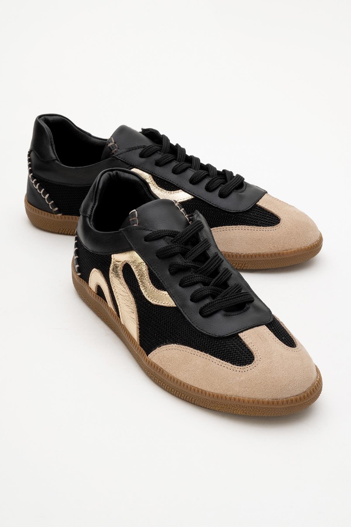 Perry - Black Genuine Leather Sneaker – front three-quarter view showing leather, black, Vowalisse