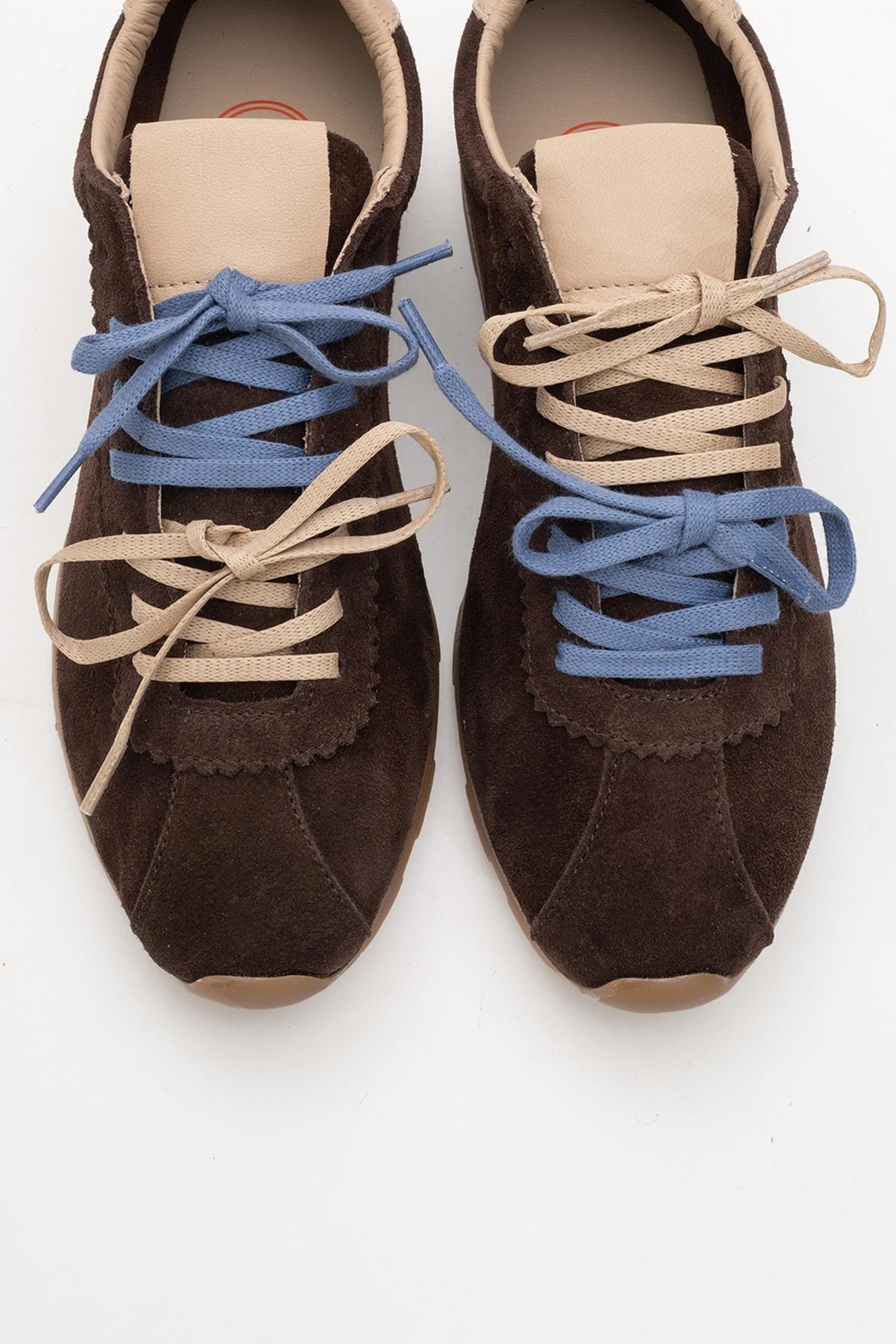 Crea - Dark Brown Leather Sneakers – detail view showing leather, red, Vowalisse